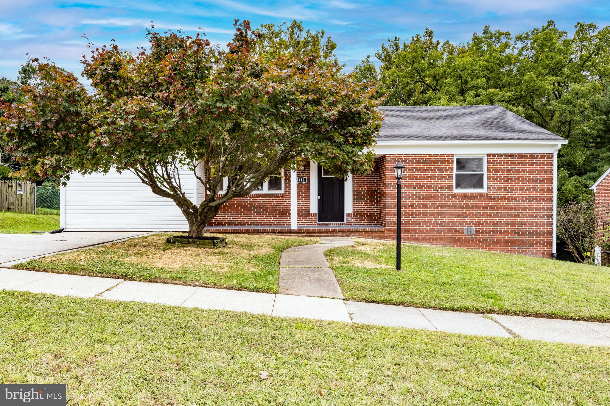 GLENDALE - Residential