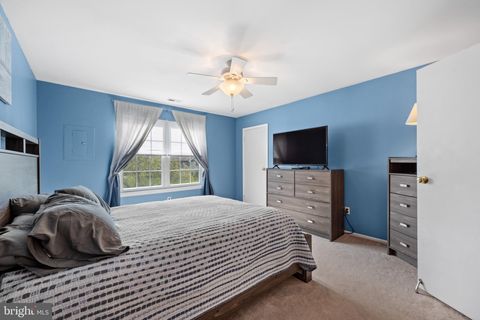 Tiny photo for 32 Brighton Place #BUILDING E, SEWELL, NJ 08080 (MLS # NJGL2071860)