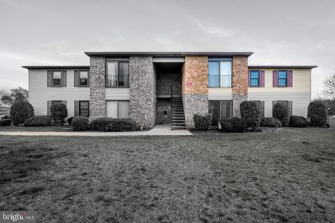 Tiny photo for 32 Brighton Place #BUILDING E, SEWELL, NJ 08080 (MLS # NJGL2071860)