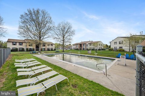 Tiny photo for 32 Brighton Place #BUILDING E, SEWELL, NJ 08080 (MLS # NJGL2071860)