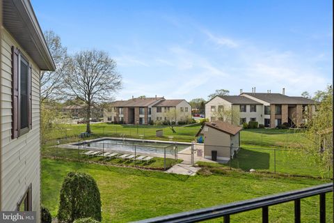 Tiny photo for 32 Brighton Place #BUILDING E, SEWELL, NJ 08080 (MLS # NJGL2071860)