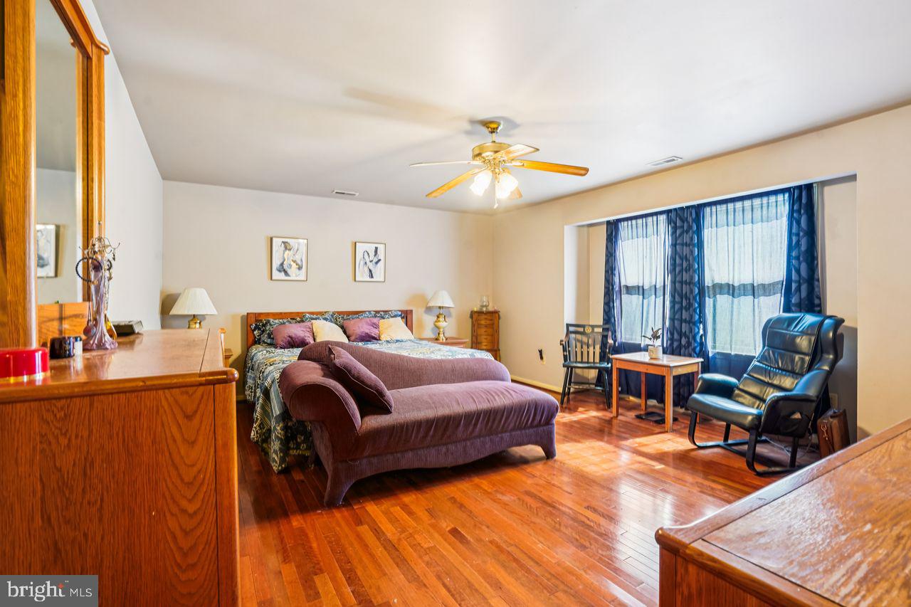 TAKOMA PARK - Residential