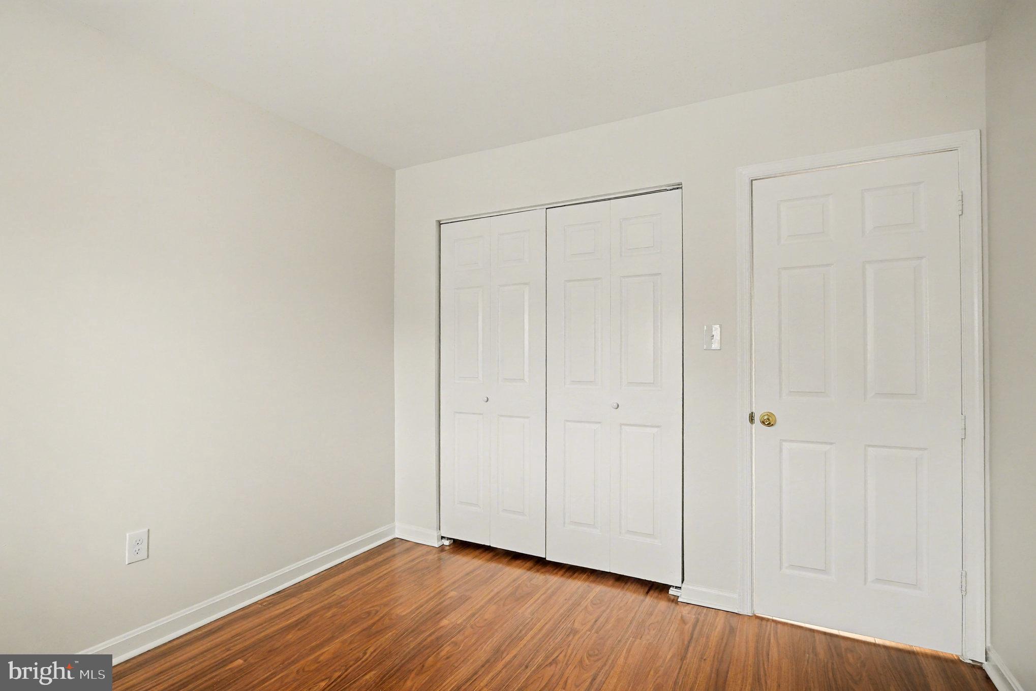 WHISKEY BOTTOM - Residential