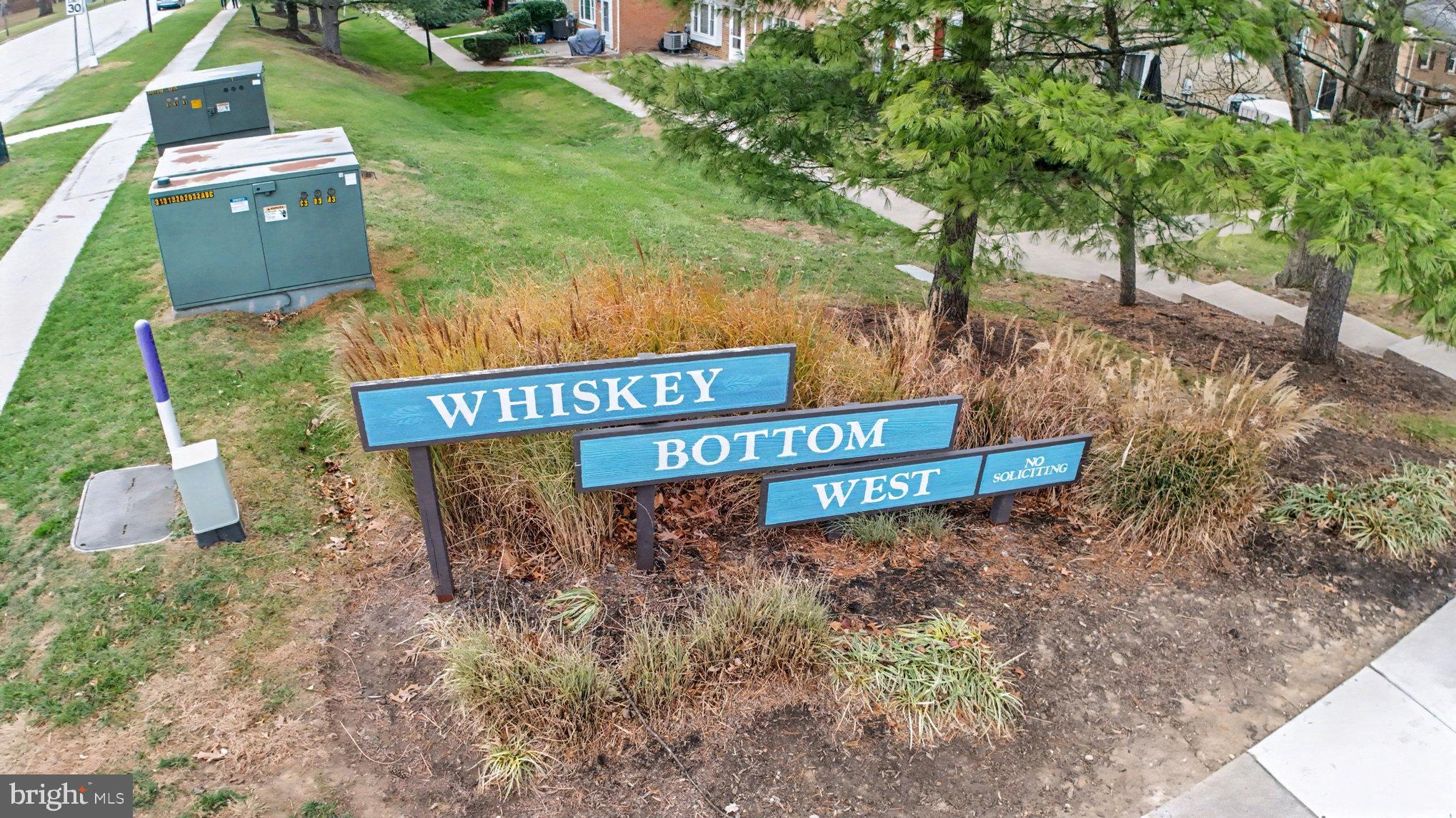 WHISKEY BOTTOM - Residential