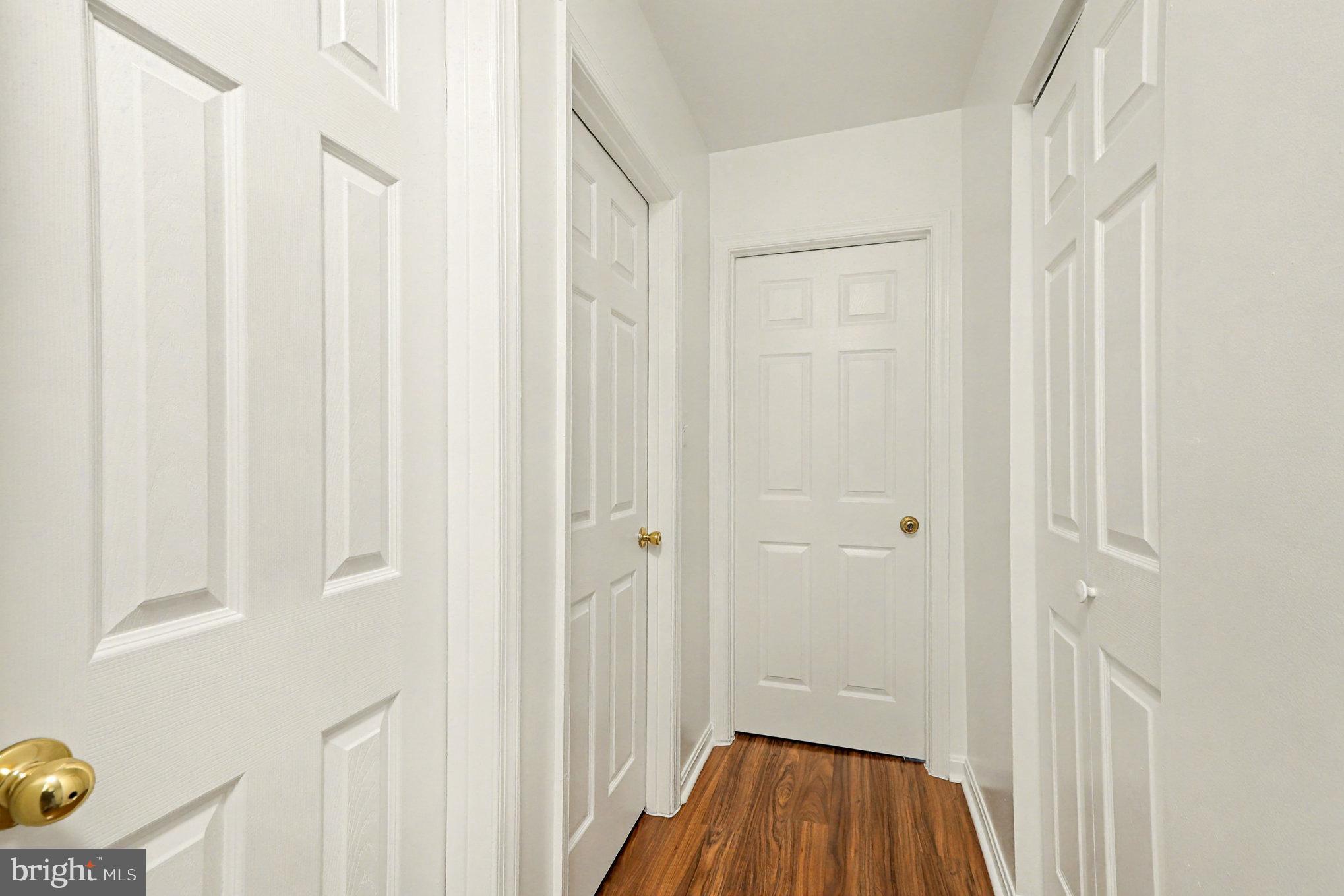 WHISKEY BOTTOM - Residential