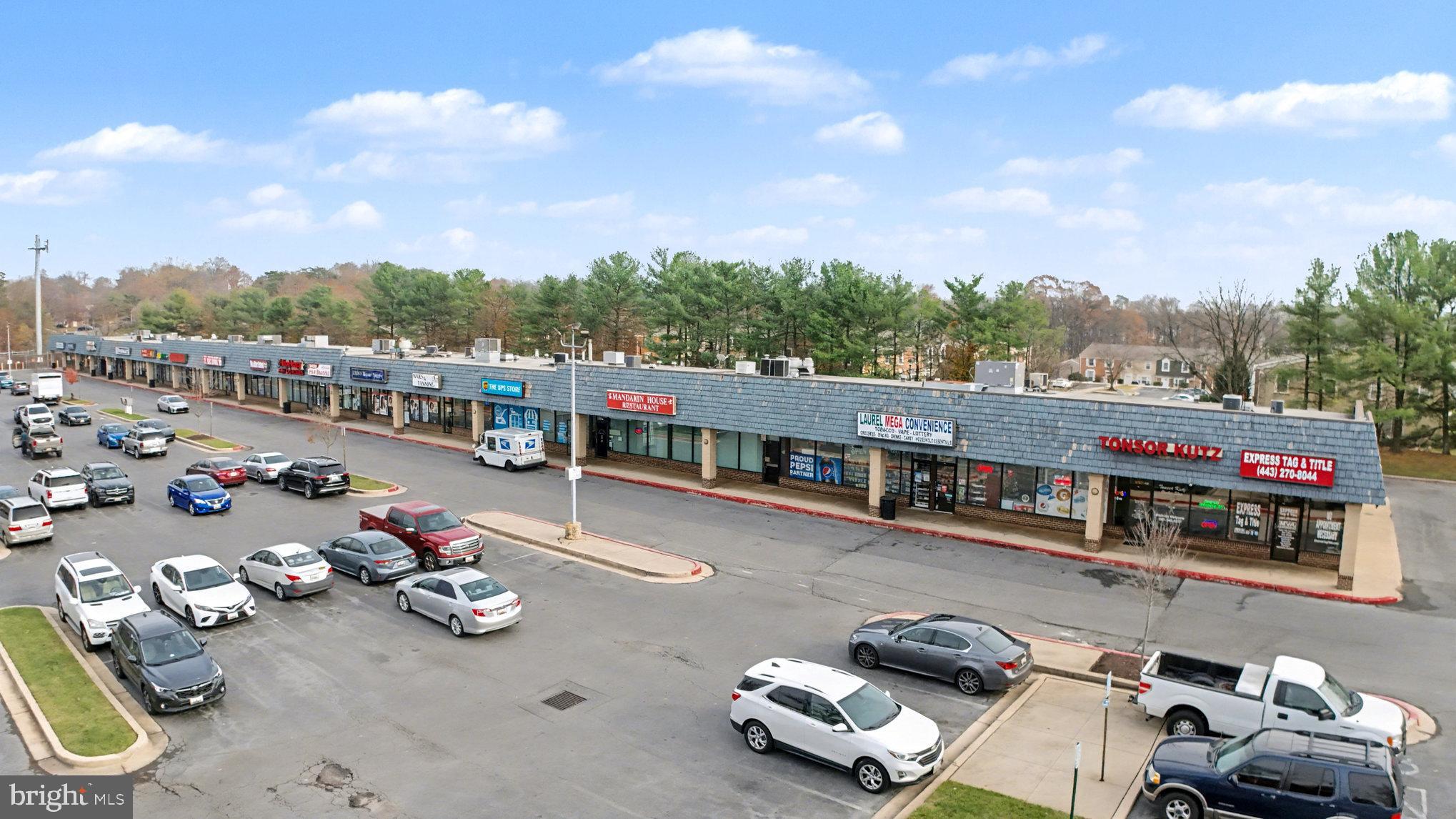 WHISKEY BOTTOM - Residential