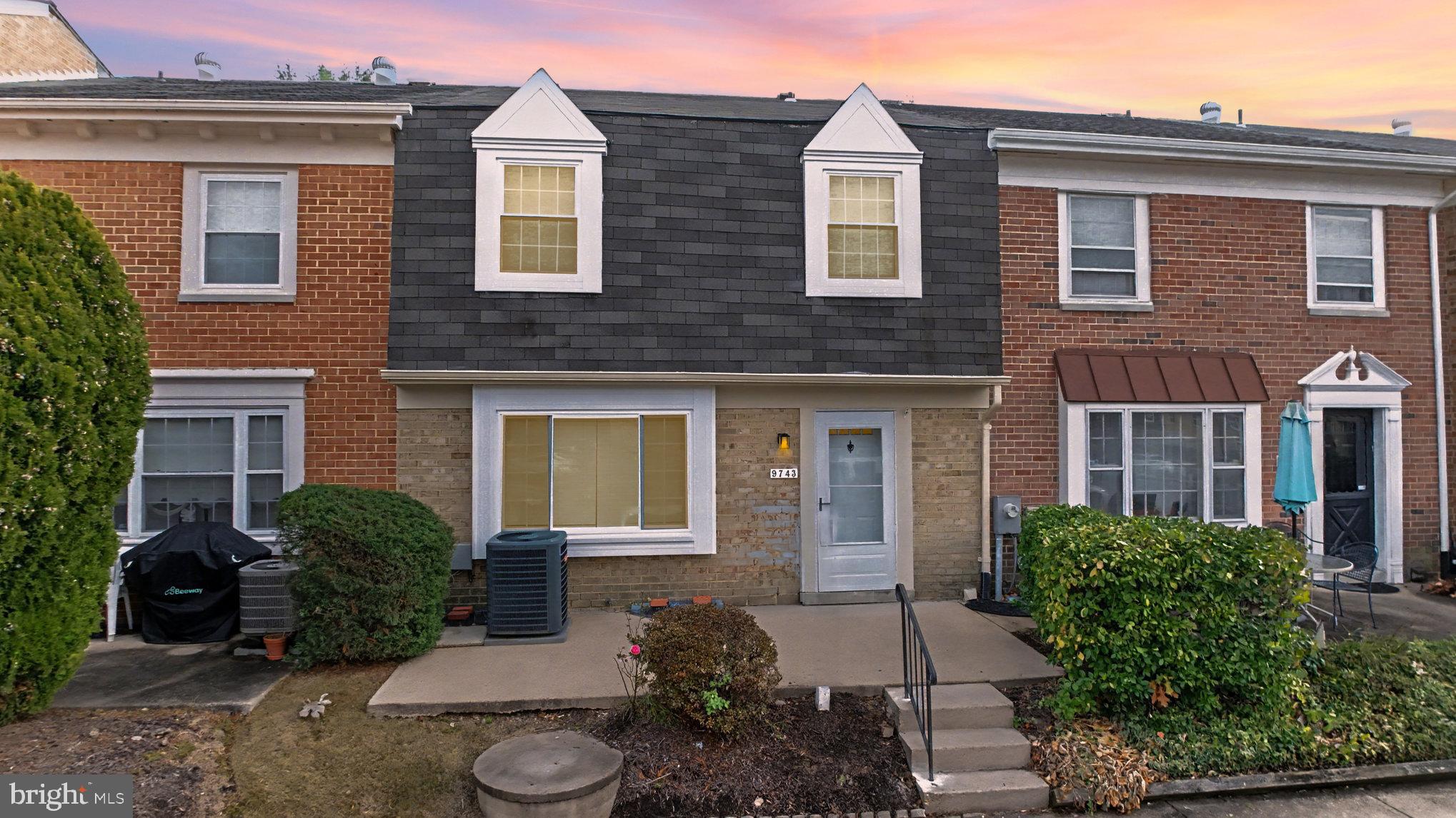 WHISKEY BOTTOM - Residential