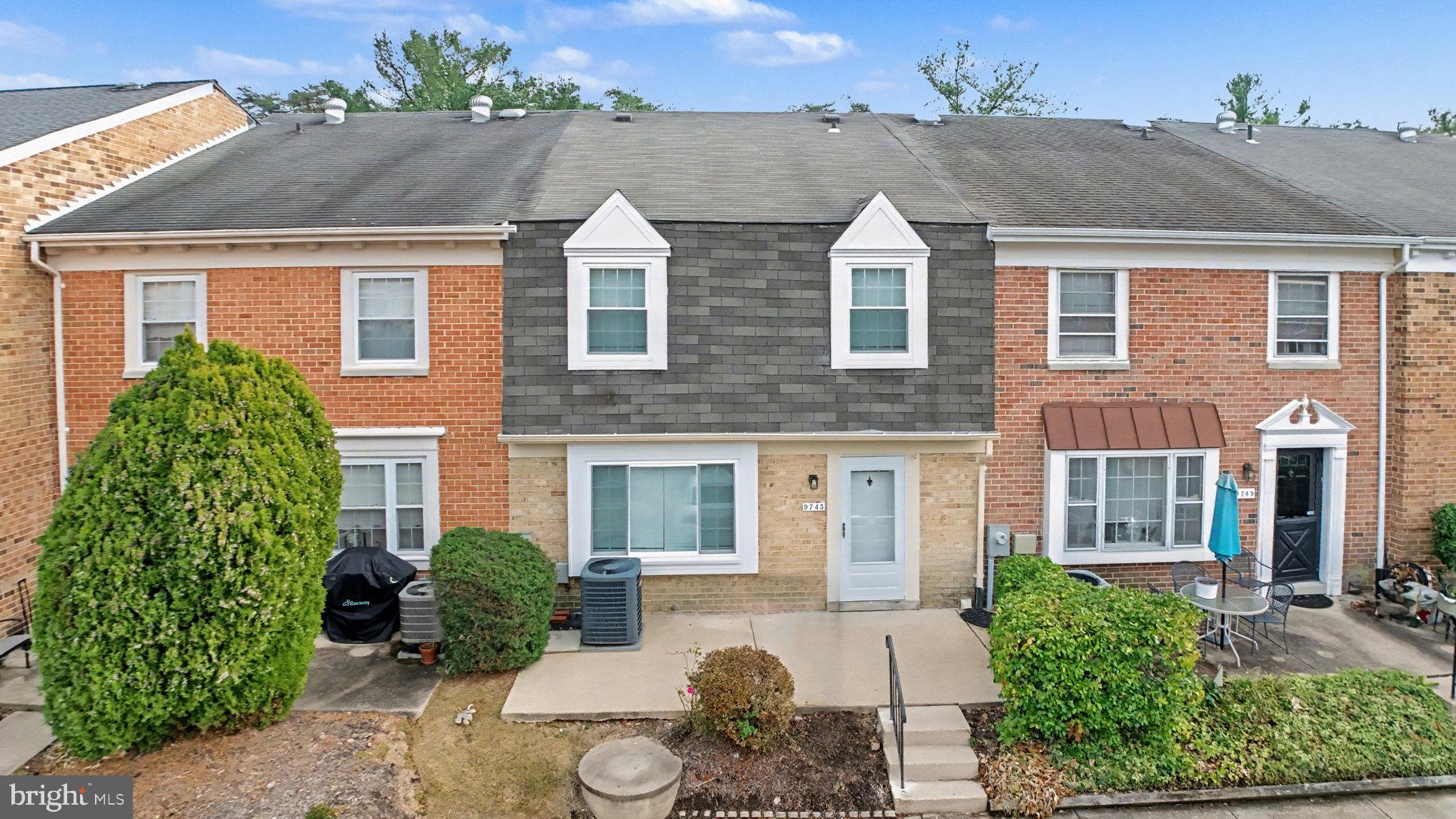 WHISKEY BOTTOM - Residential