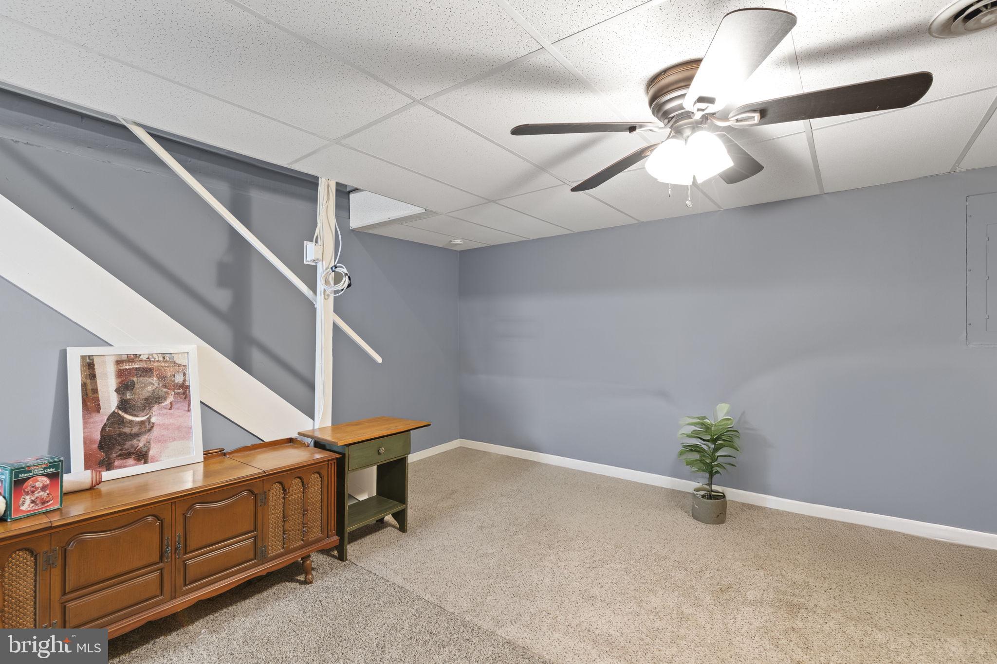 GREENBRIER HILLS - Residential