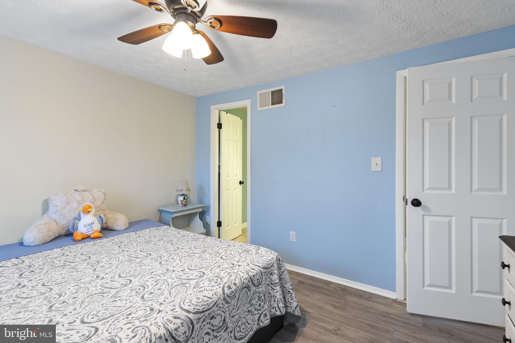 GREENBRIER HILLS - Residential