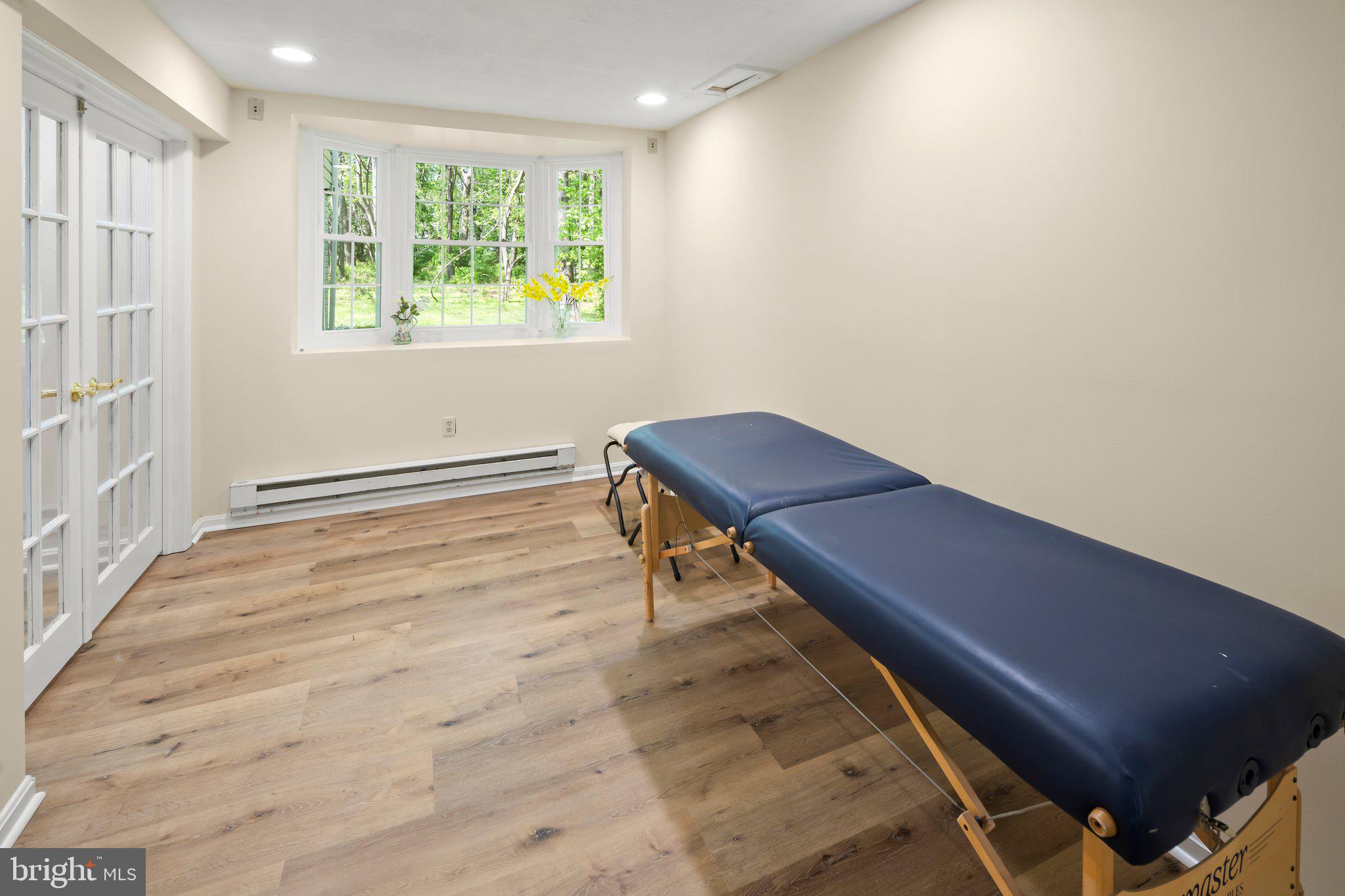 WEST FAIRLAND ESTATES - Residential