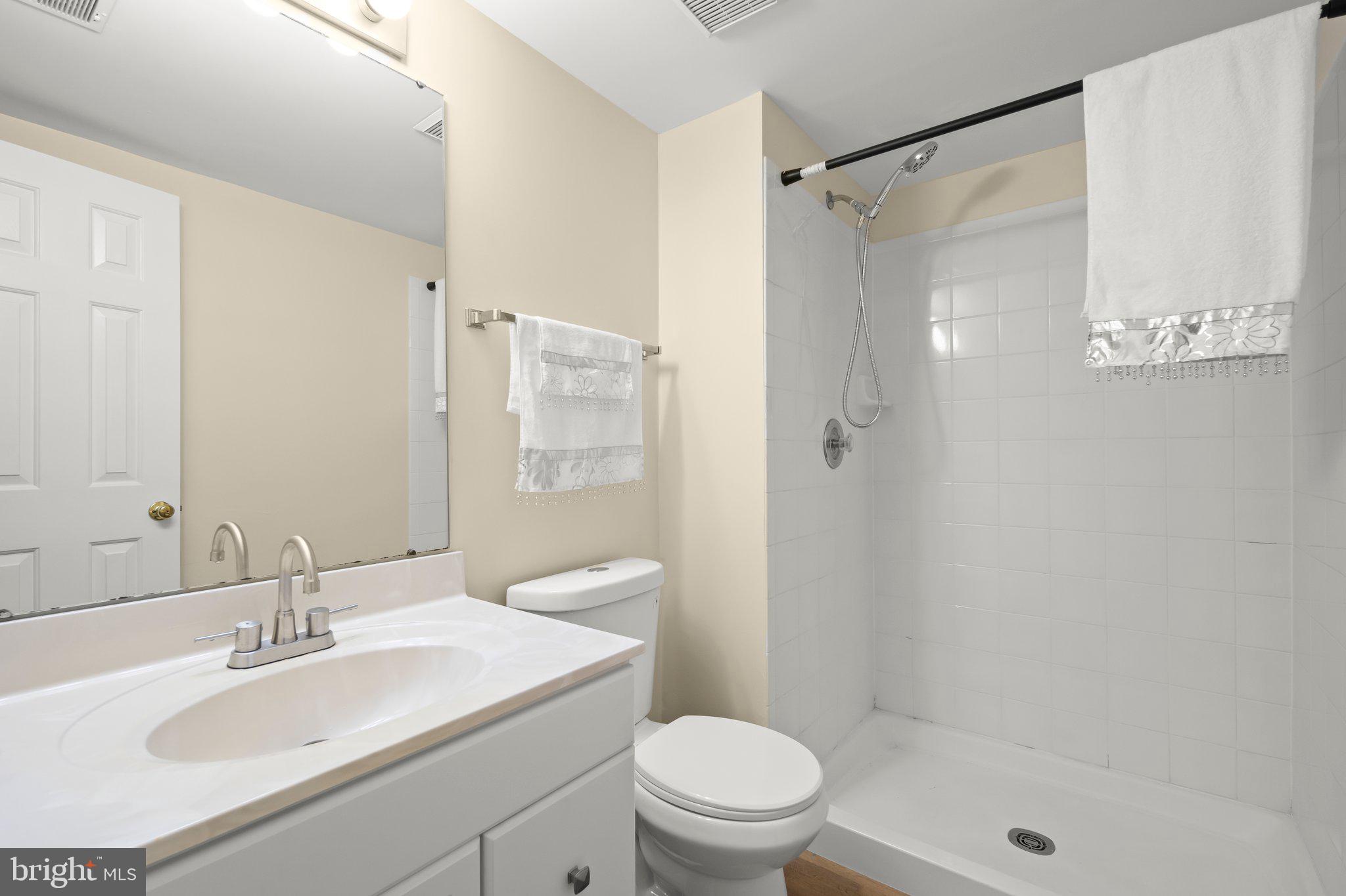 WEST FAIRLAND ESTATES - Residential