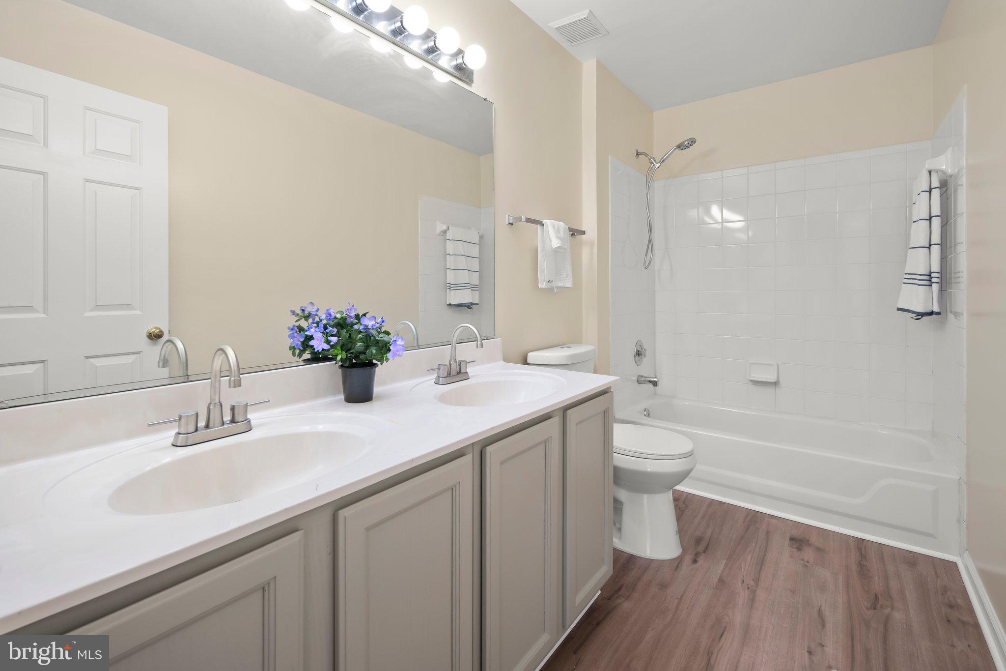 WEST FAIRLAND ESTATES - Residential