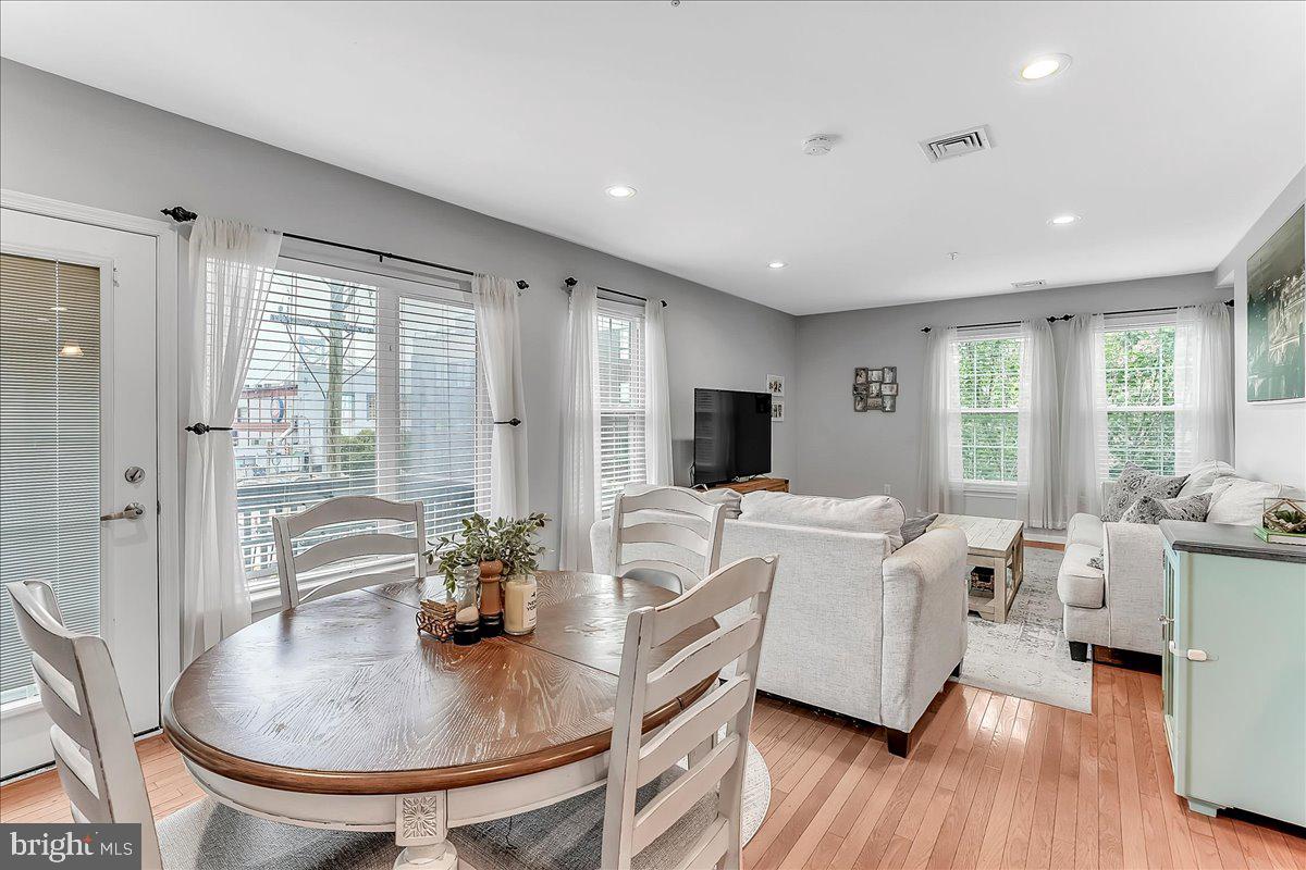 NORTHERN LIBERTIES - Residential Lease