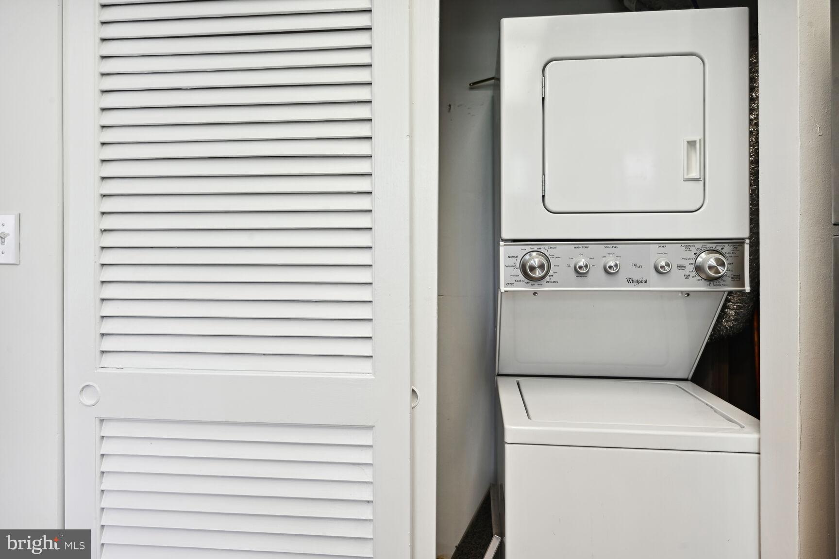 WINDGATE III - Residential