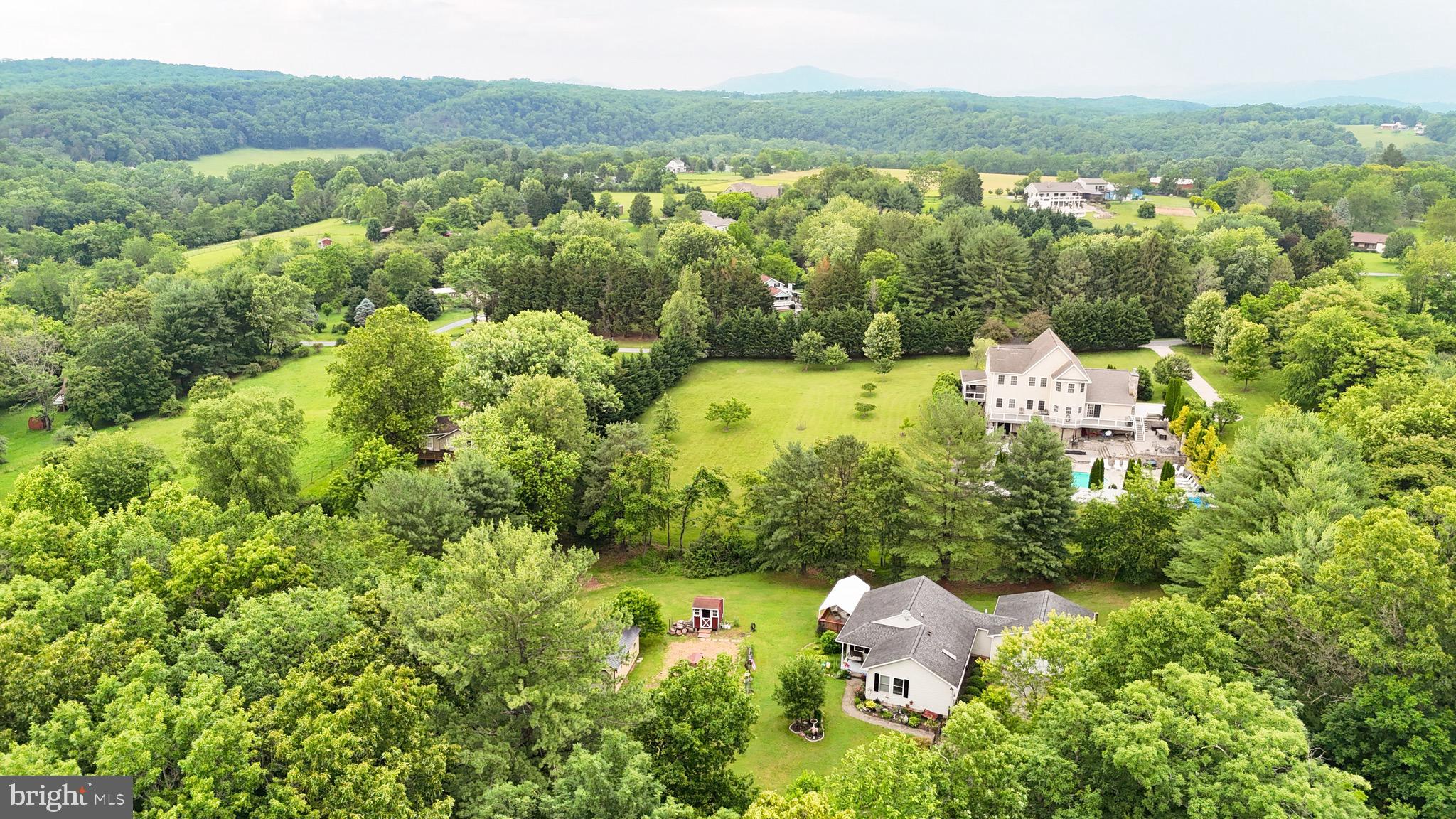 SLEEPY CREEK ORCHARD - Residential