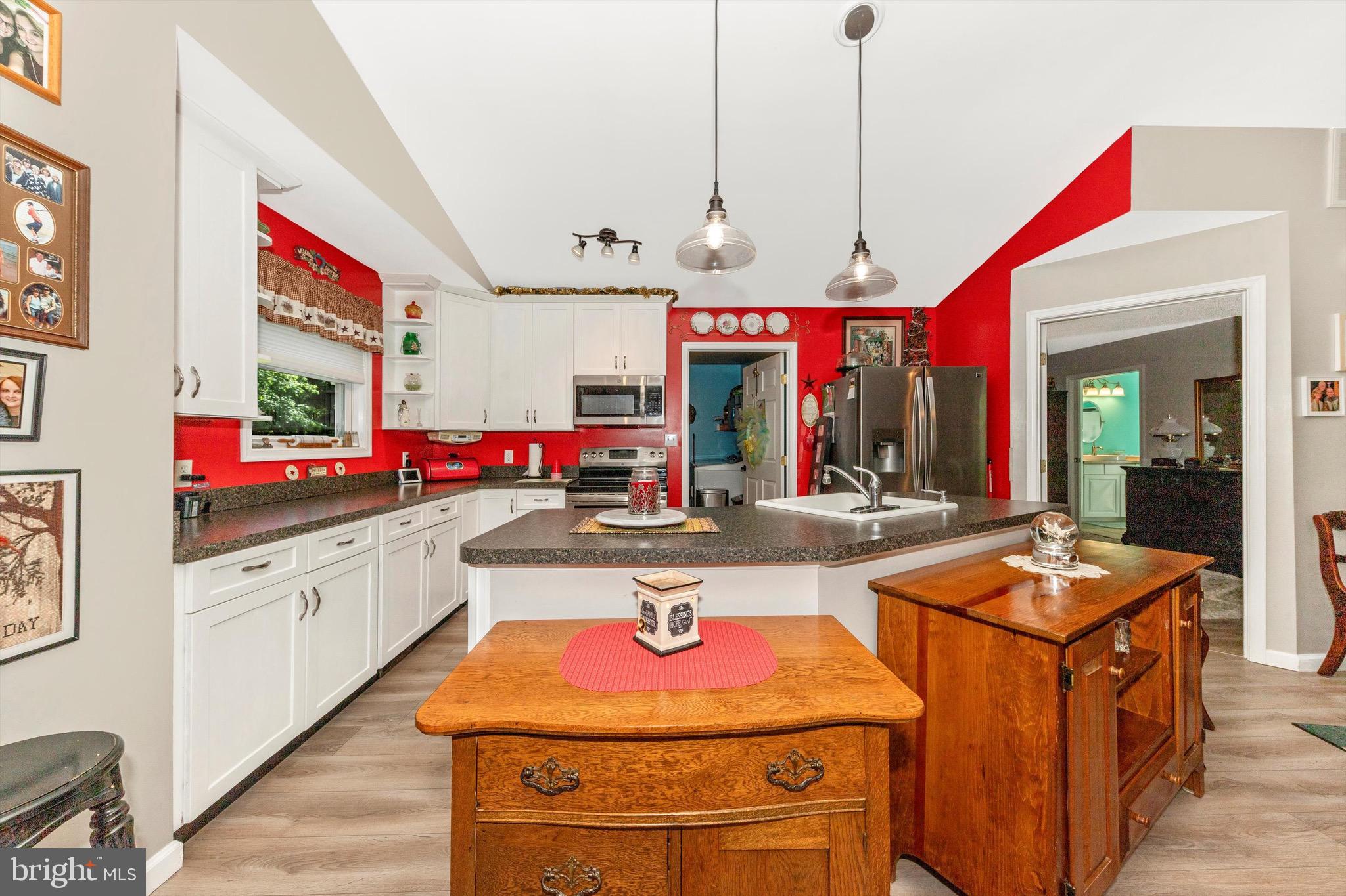 SLEEPY CREEK ORCHARD - Residential