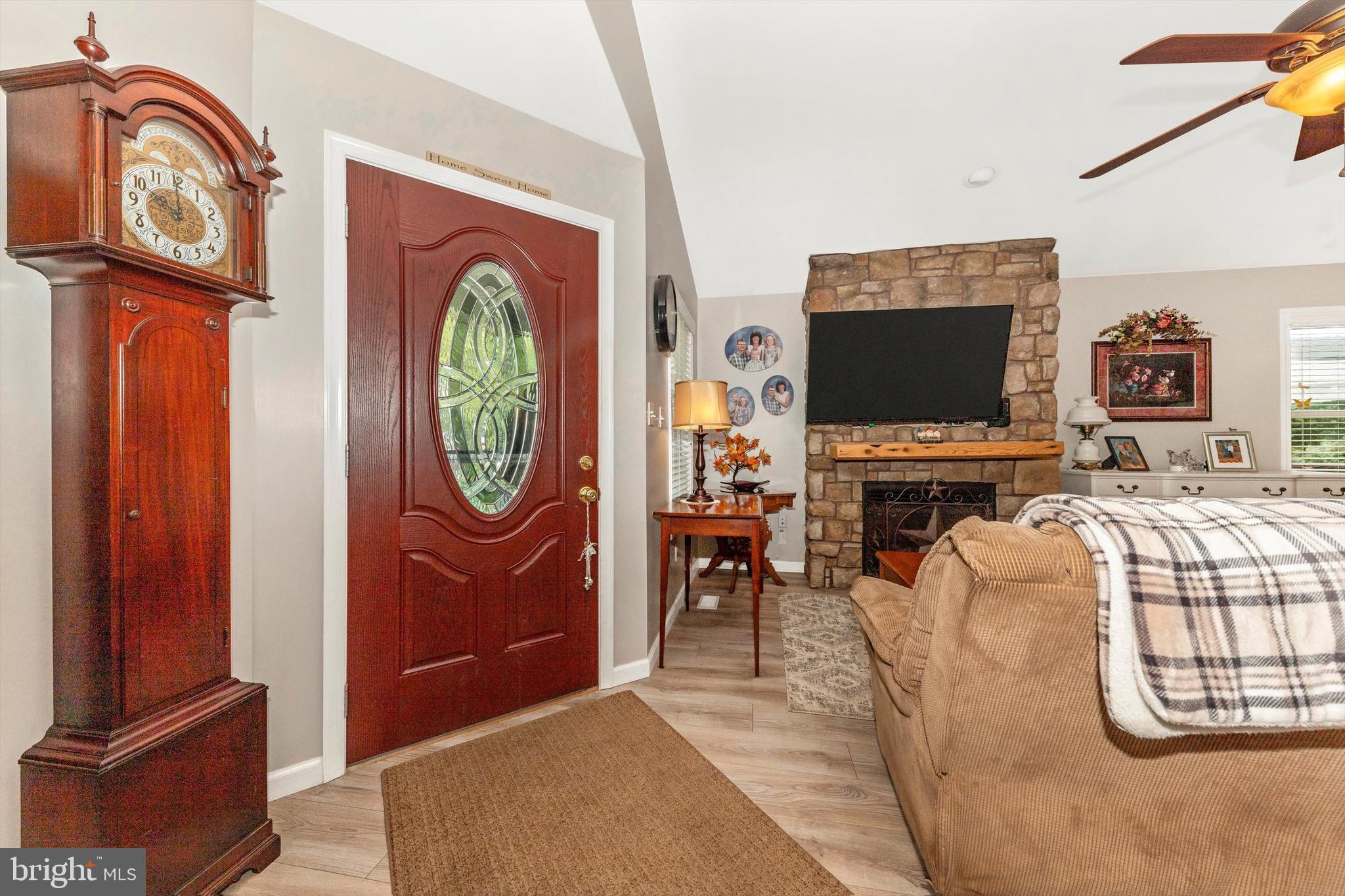 SLEEPY CREEK ORCHARD - Residential