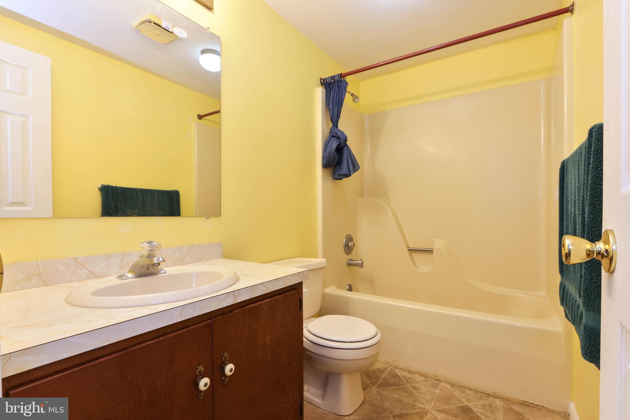 CLEARVIEW MANOR - Residential