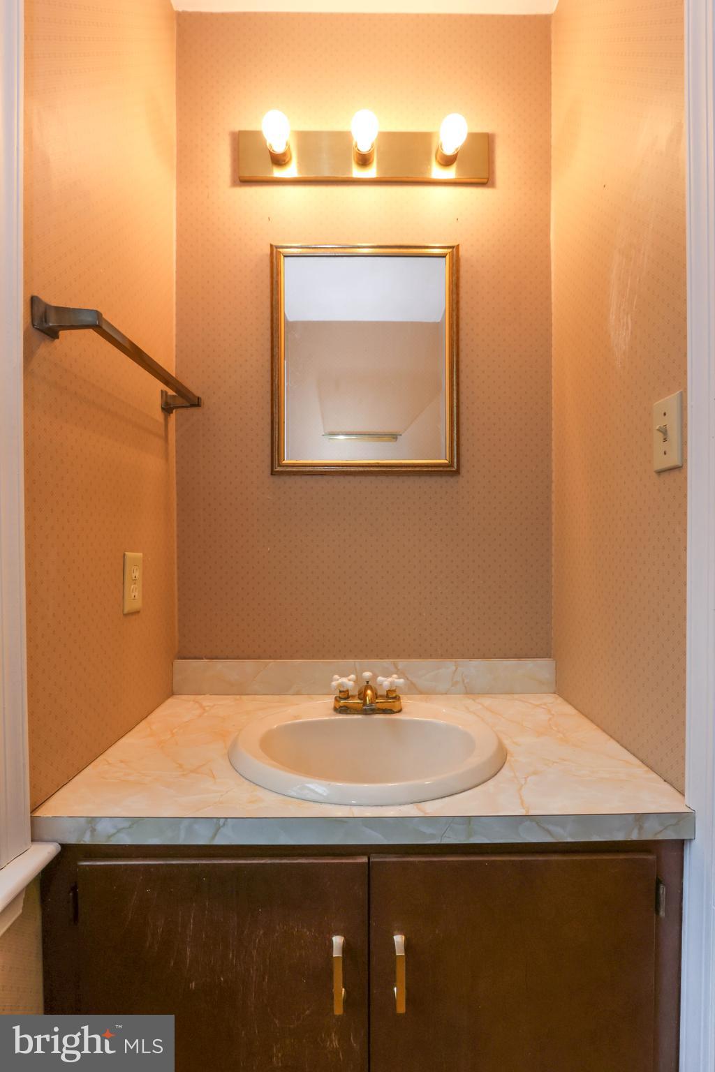 CLEARVIEW MANOR - Residential