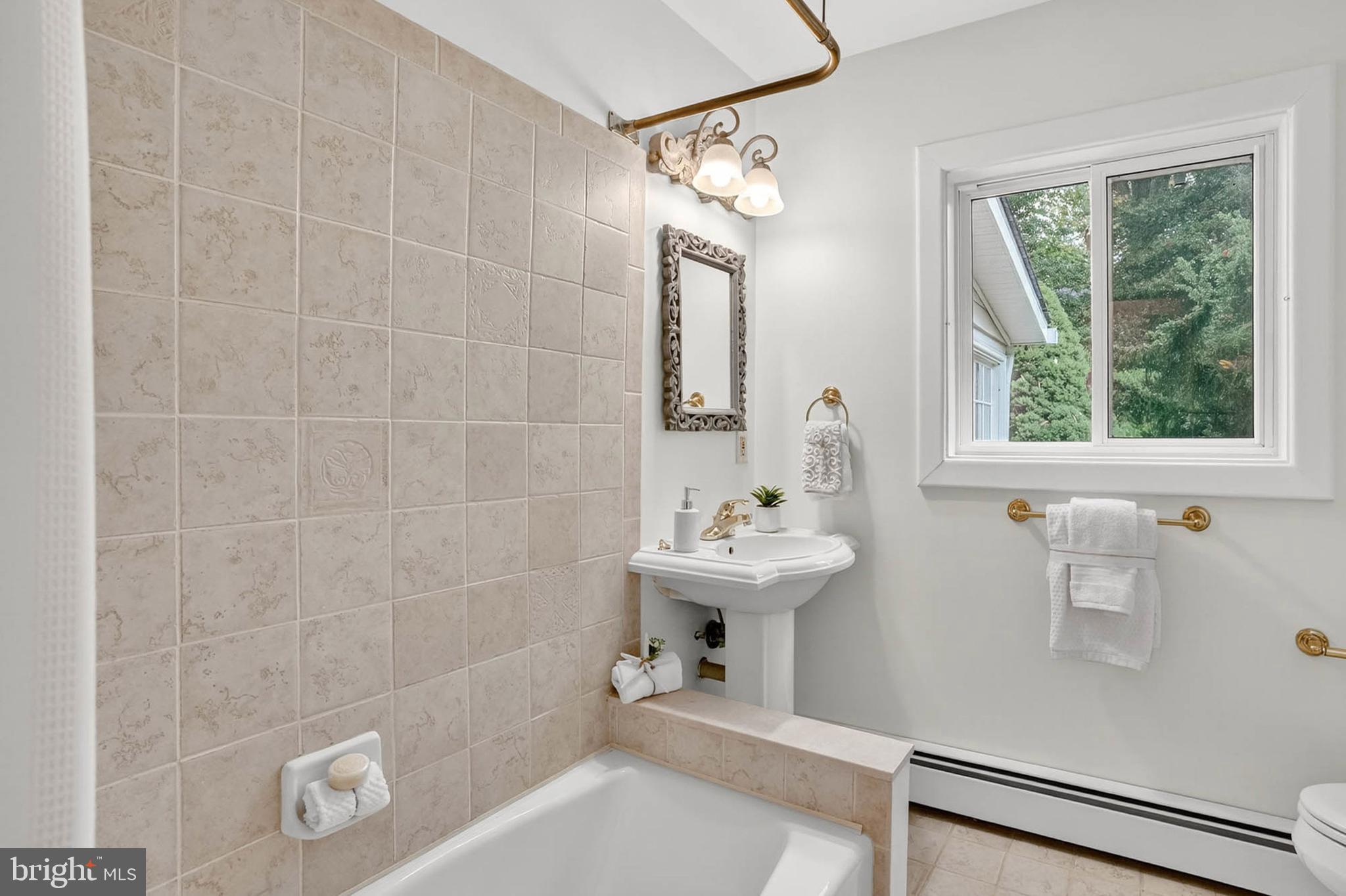 CAPE ARTHUR - Residential