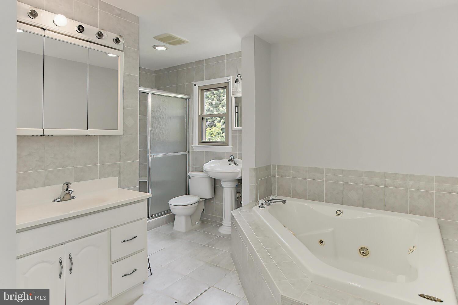 SARATOGA - Residential