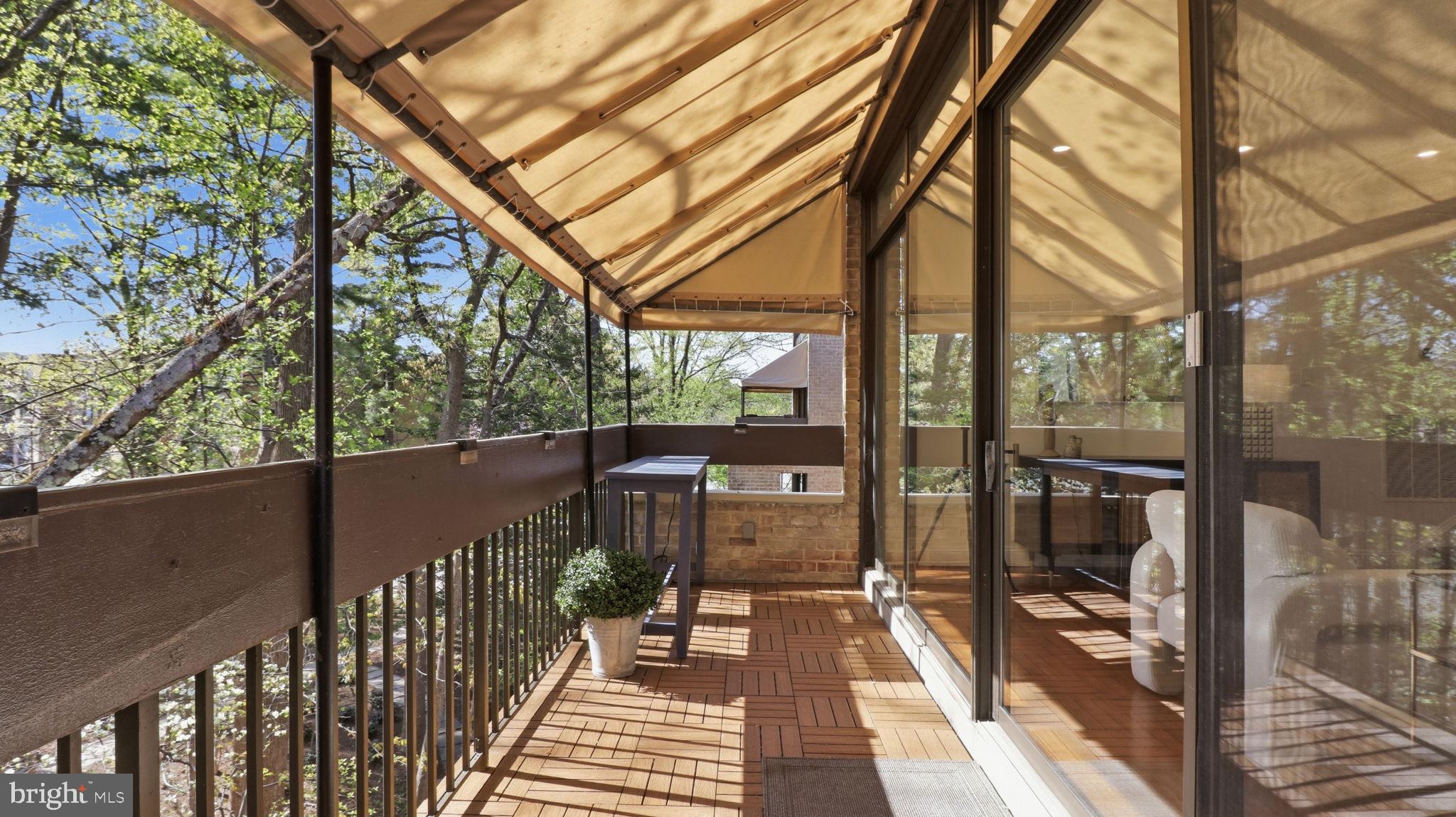 SUMNER VILLAGE - Residential