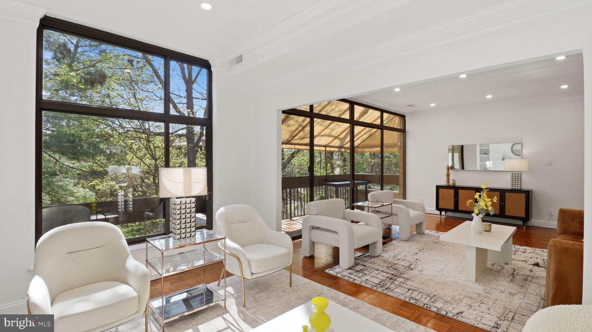 SUMNER VILLAGE - Residential