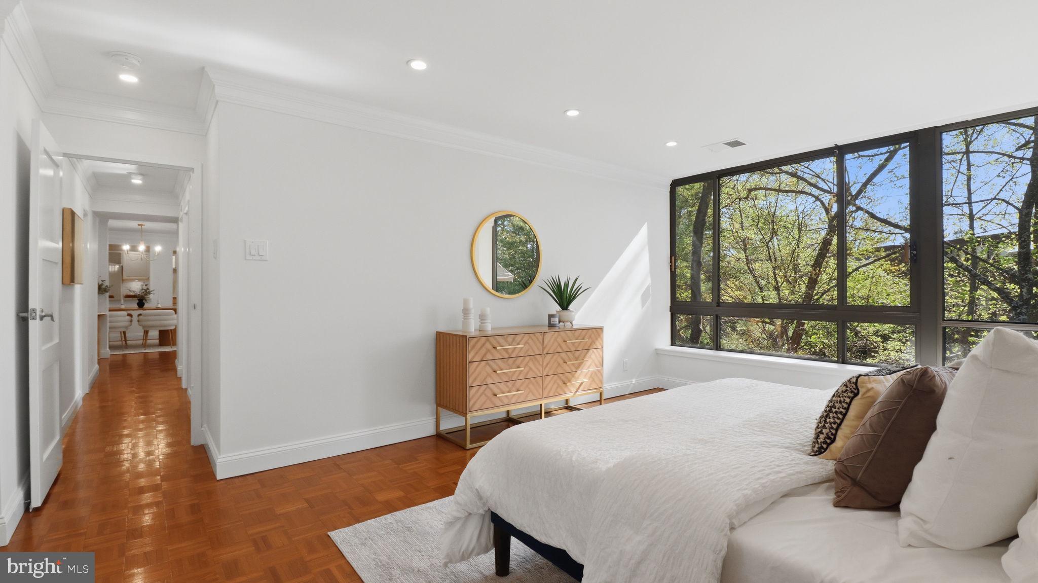 SUMNER VILLAGE - Residential