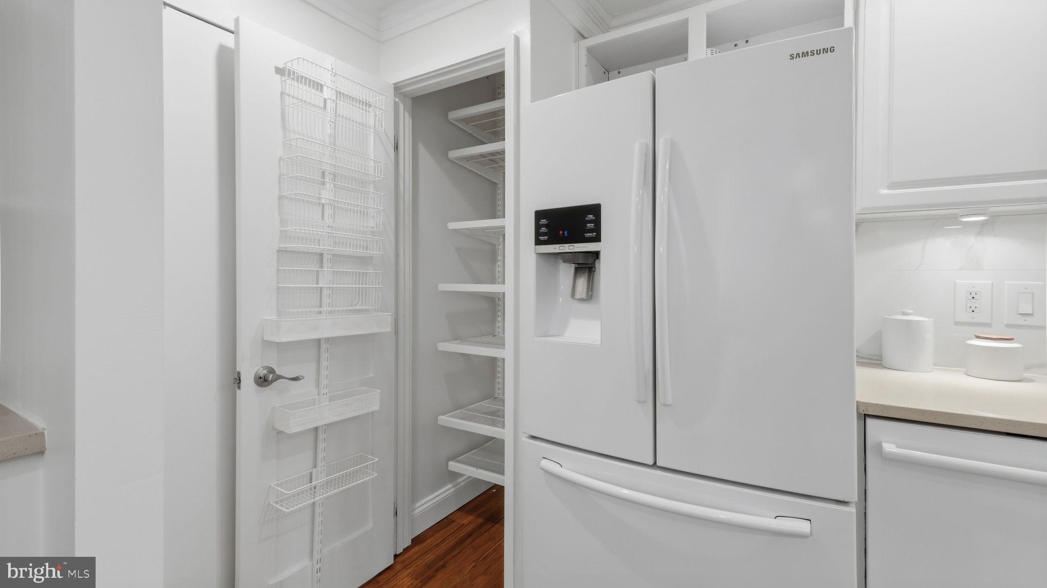 SUMNER VILLAGE - Residential