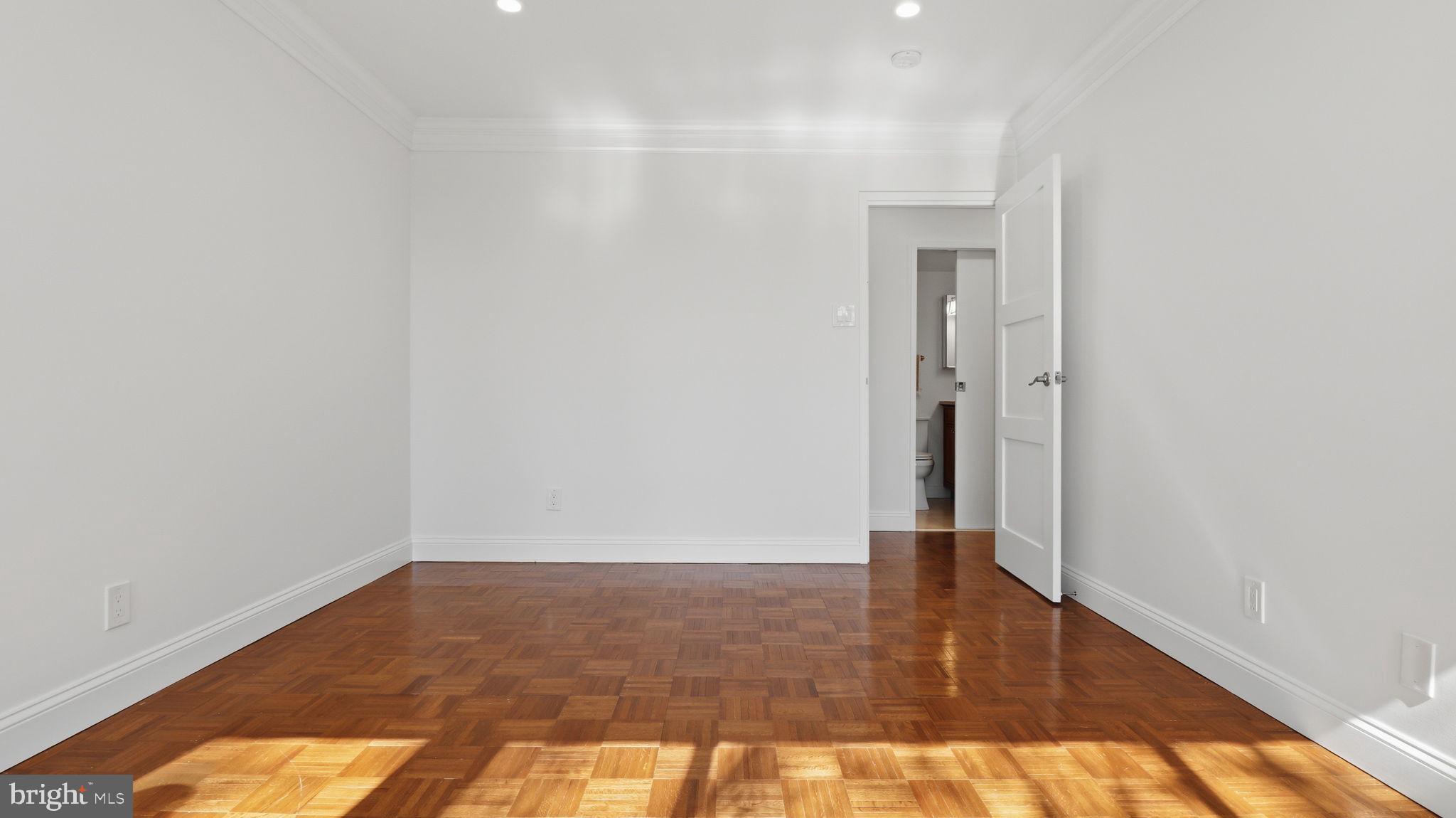 SUMNER VILLAGE - Residential