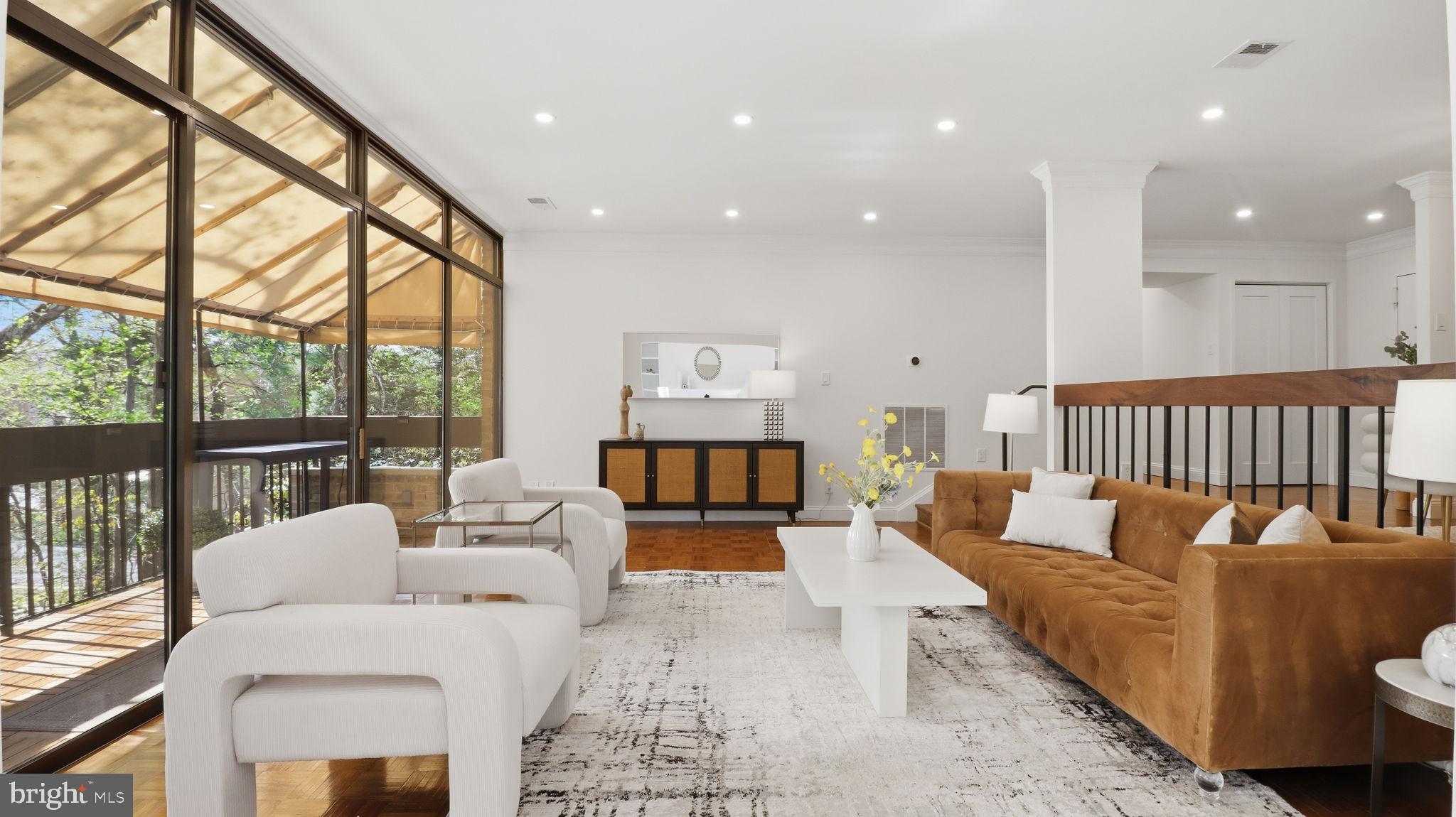 SUMNER VILLAGE - Residential