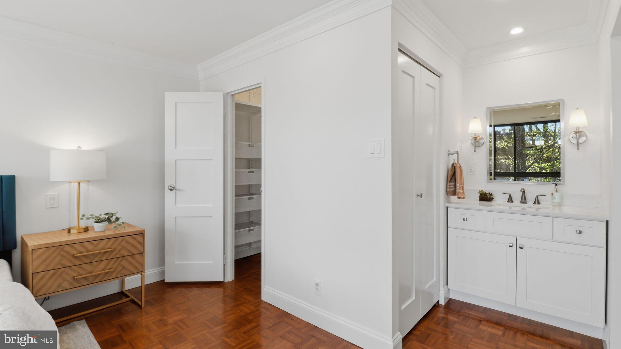 SUMNER VILLAGE - Residential