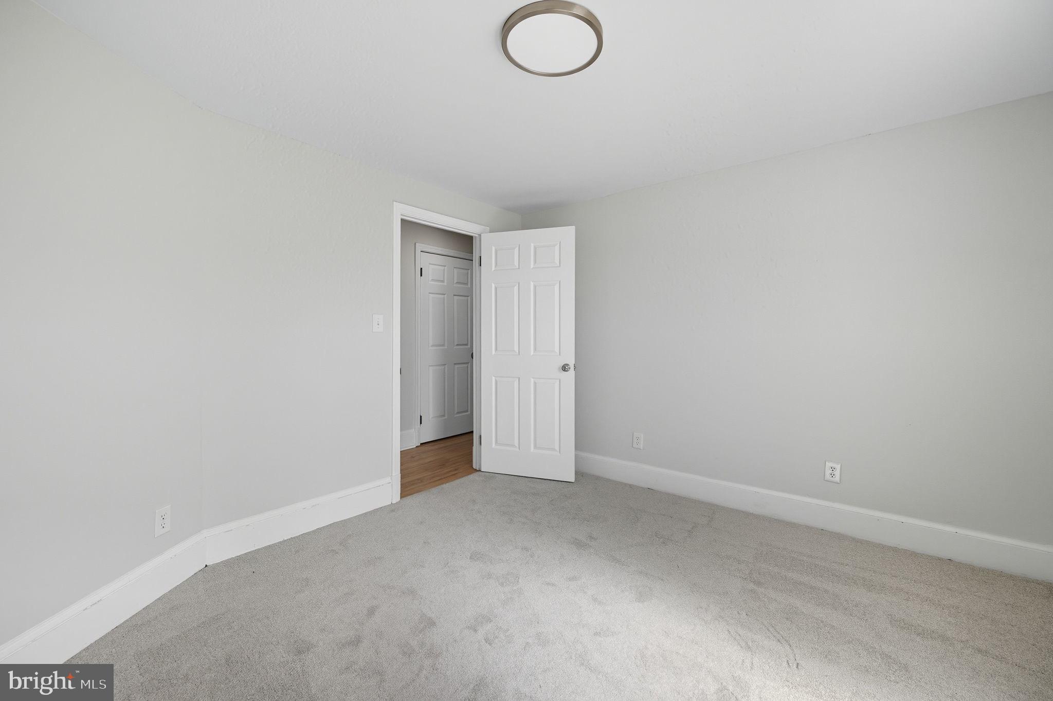 MAYFIELD - Residential