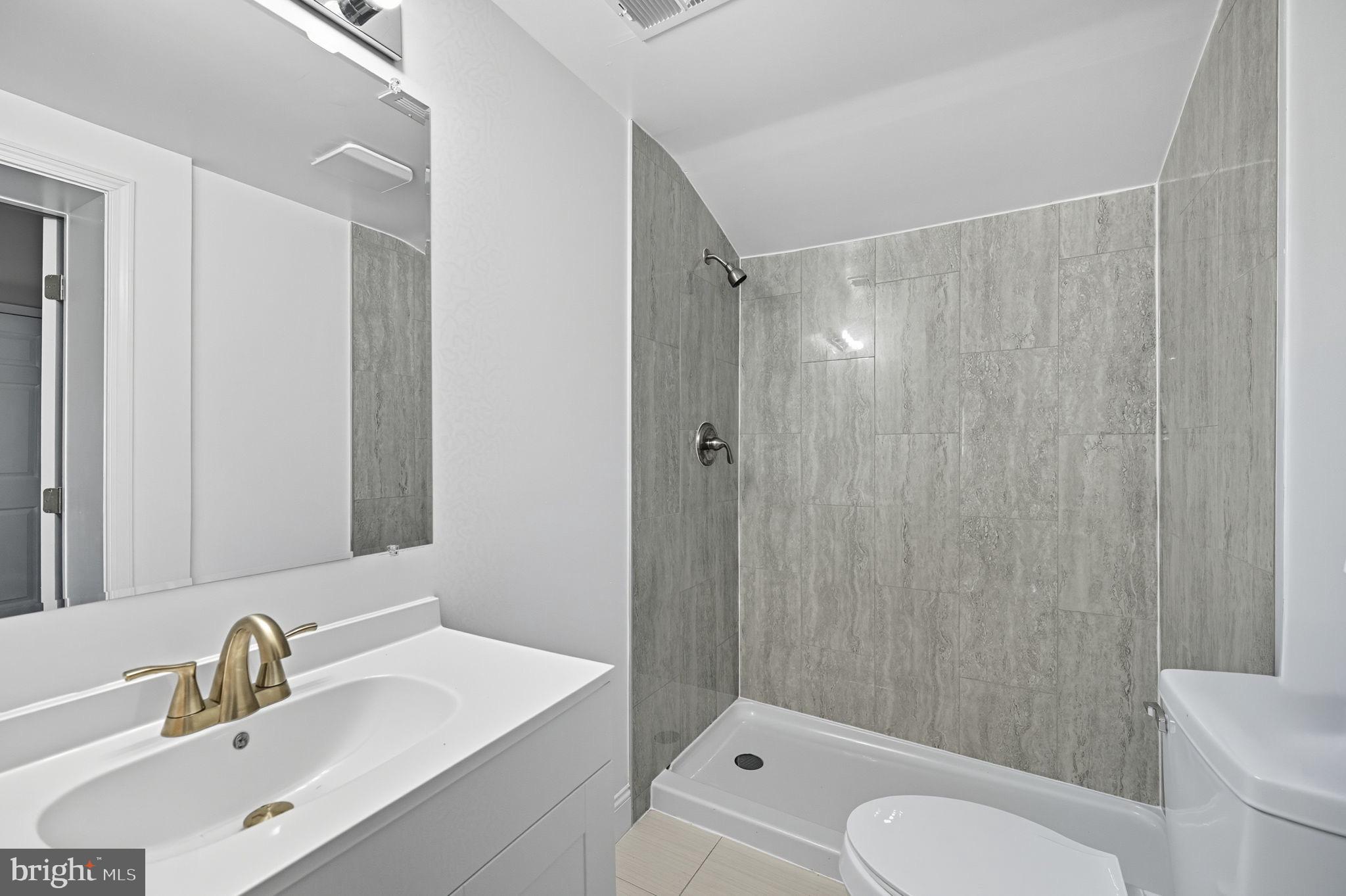 MAYFIELD - Residential