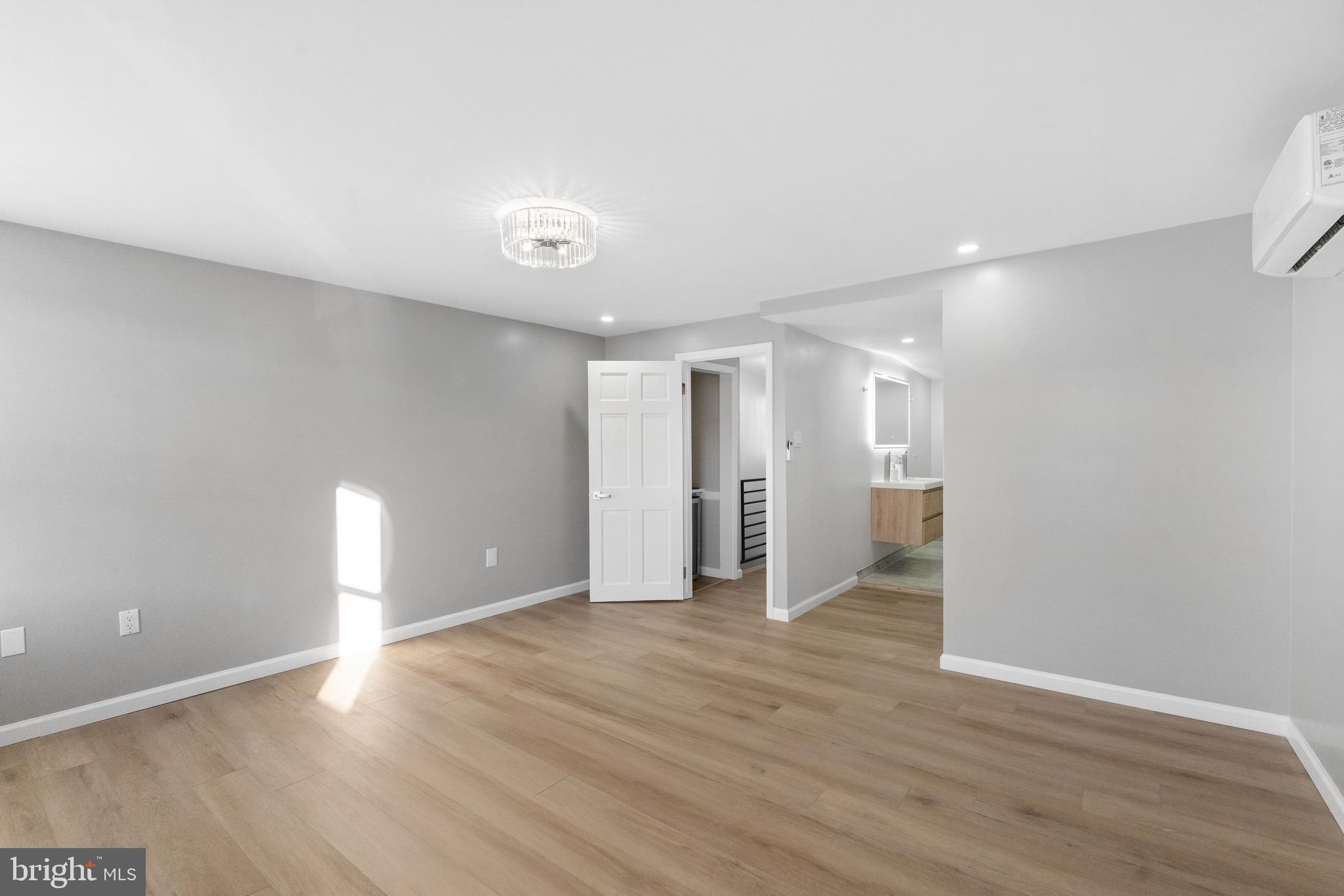 EAST PASSYUNK CROSSING - Residential