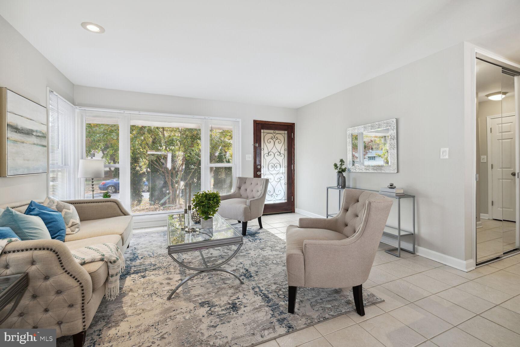 ASPEN HILL - Residential