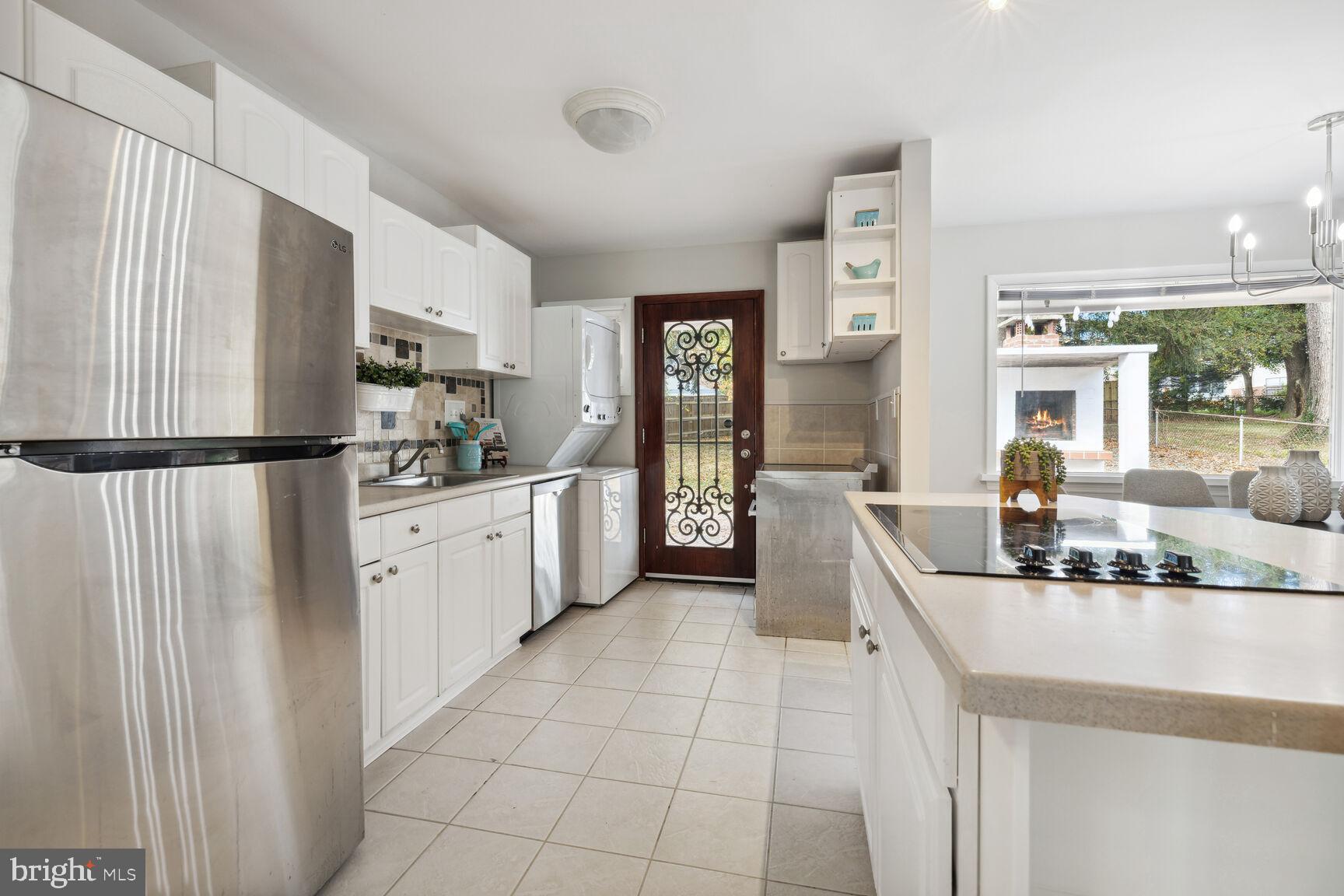 ASPEN HILL - Residential