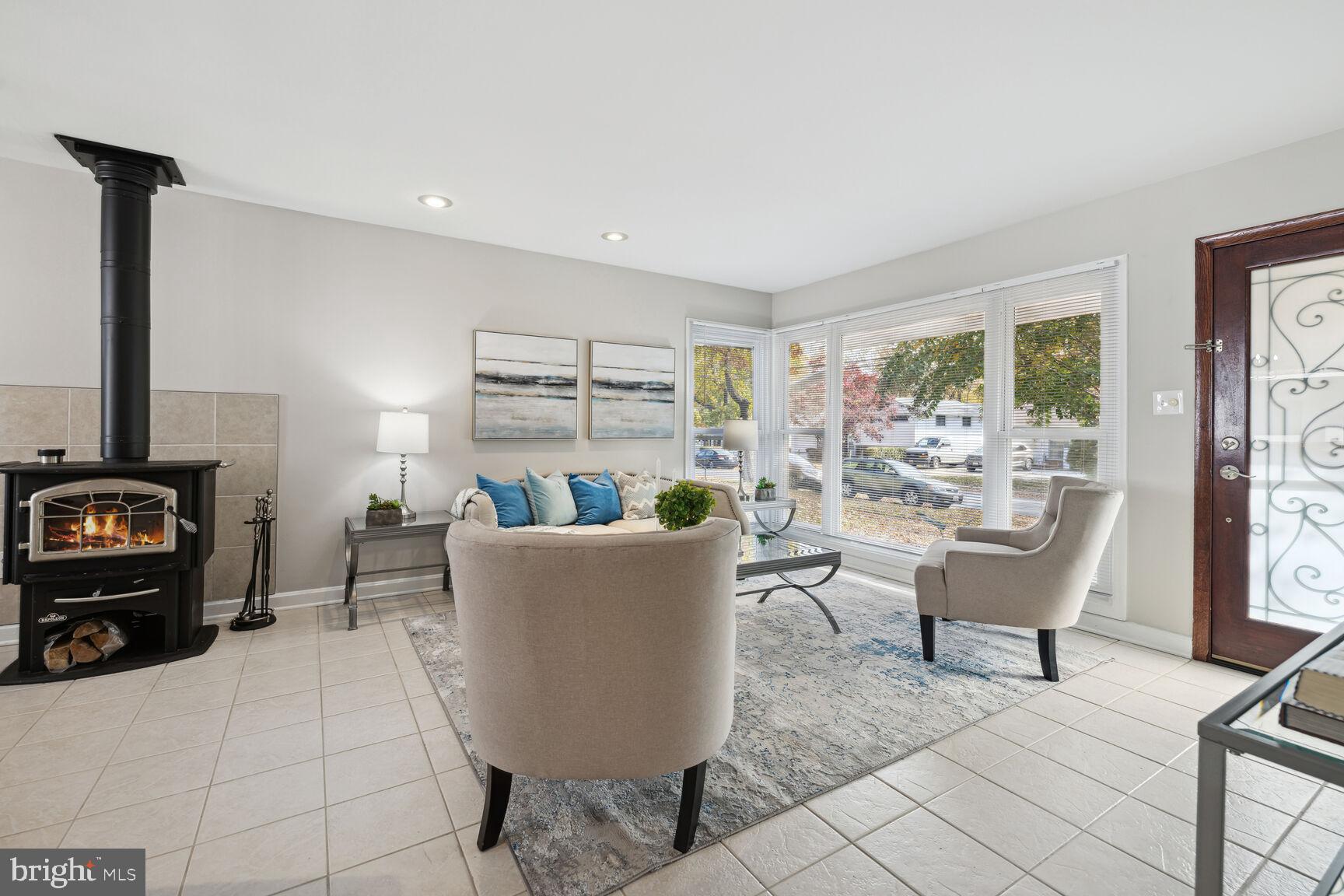 ASPEN HILL - Residential