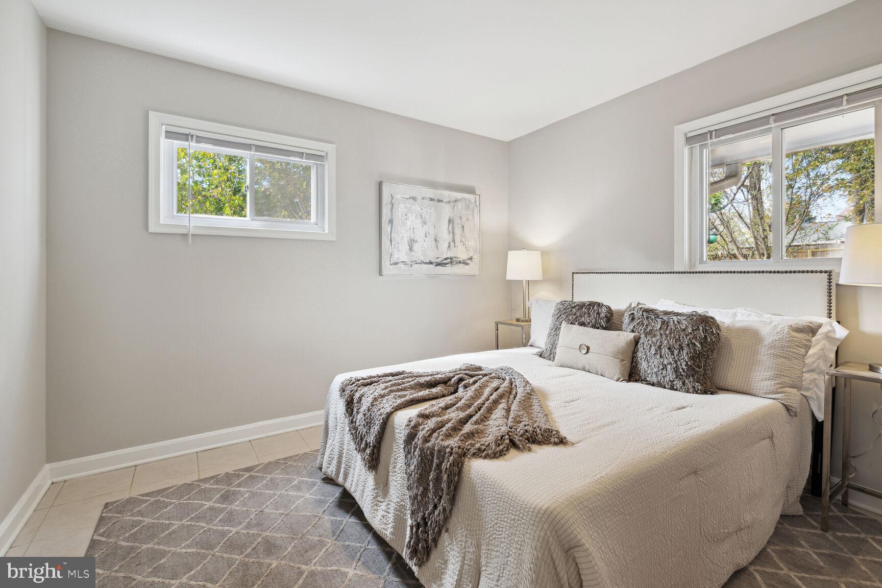 ASPEN HILL - Residential