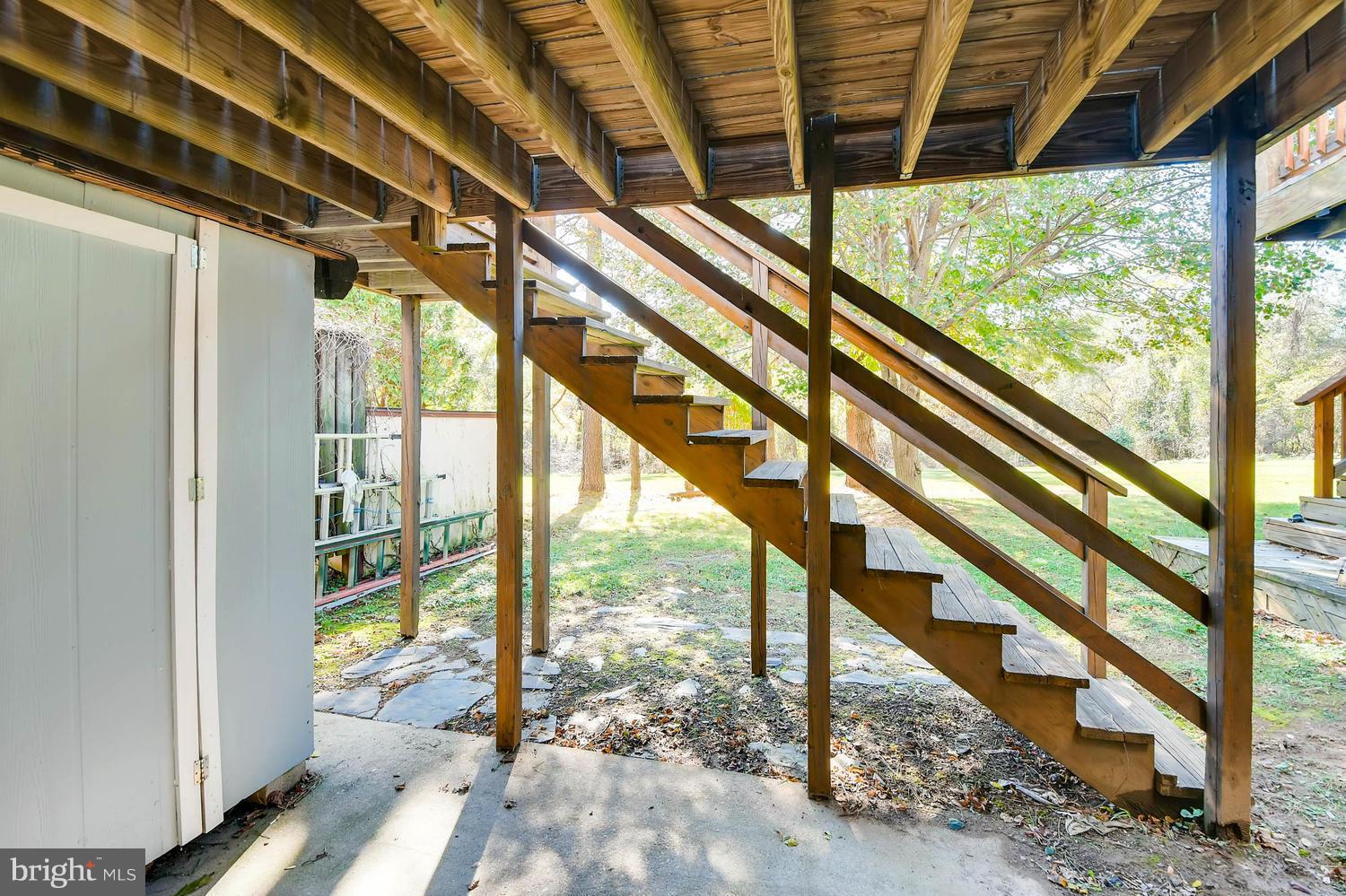 PINEDALE WOODS - Residential