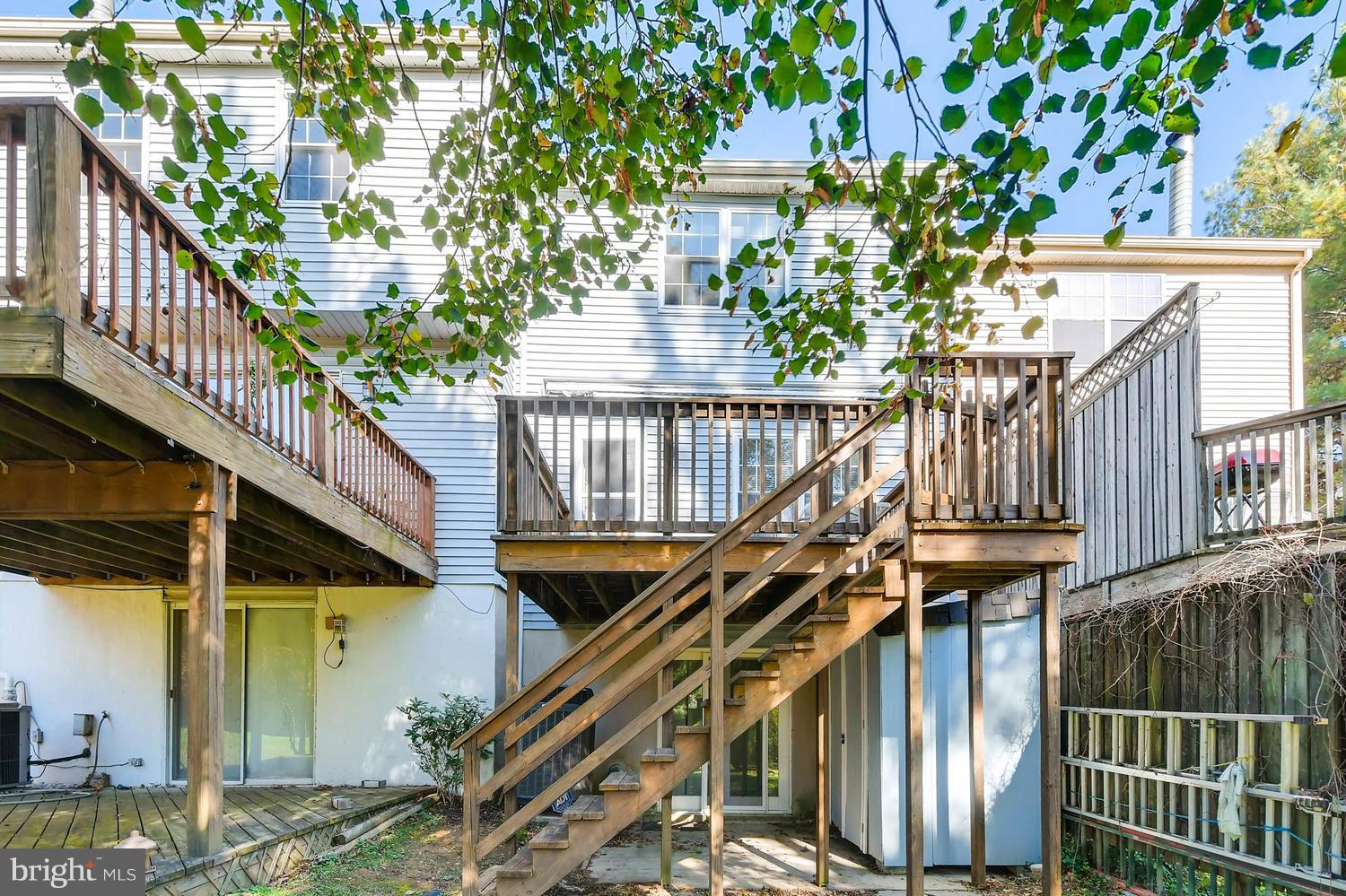 PINEDALE WOODS - Residential