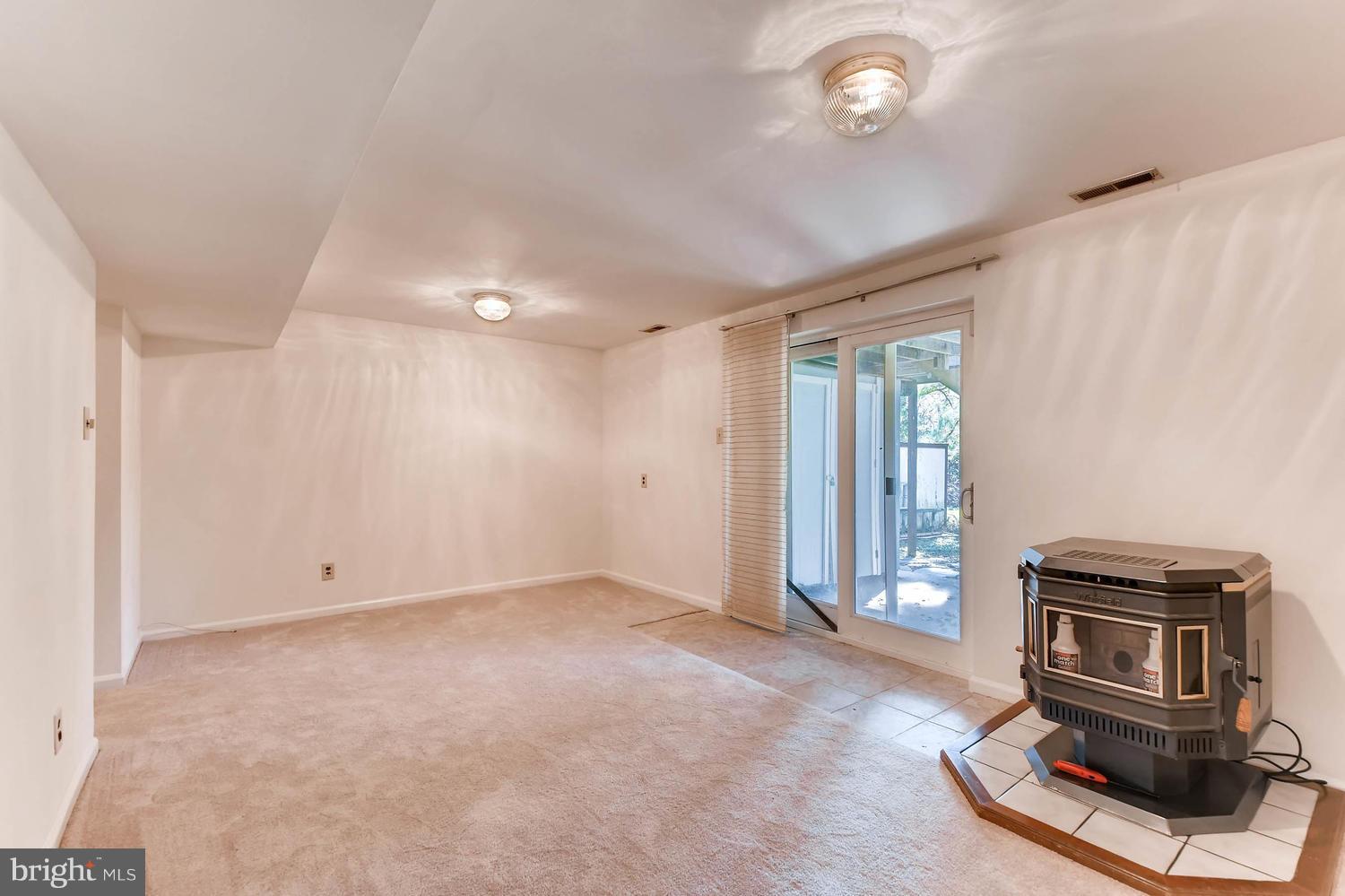 PINEDALE WOODS - Residential