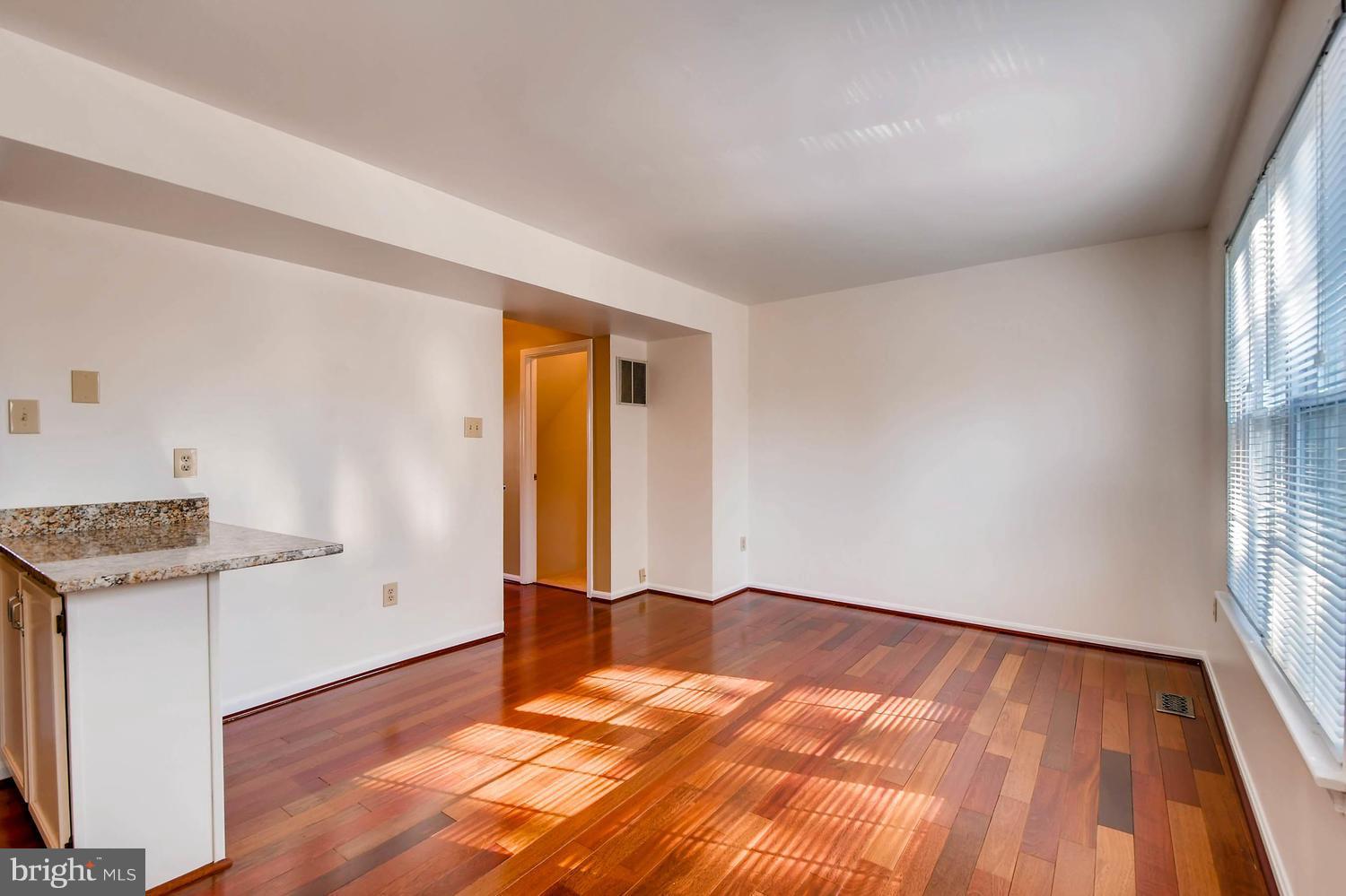 PINEDALE WOODS - Residential