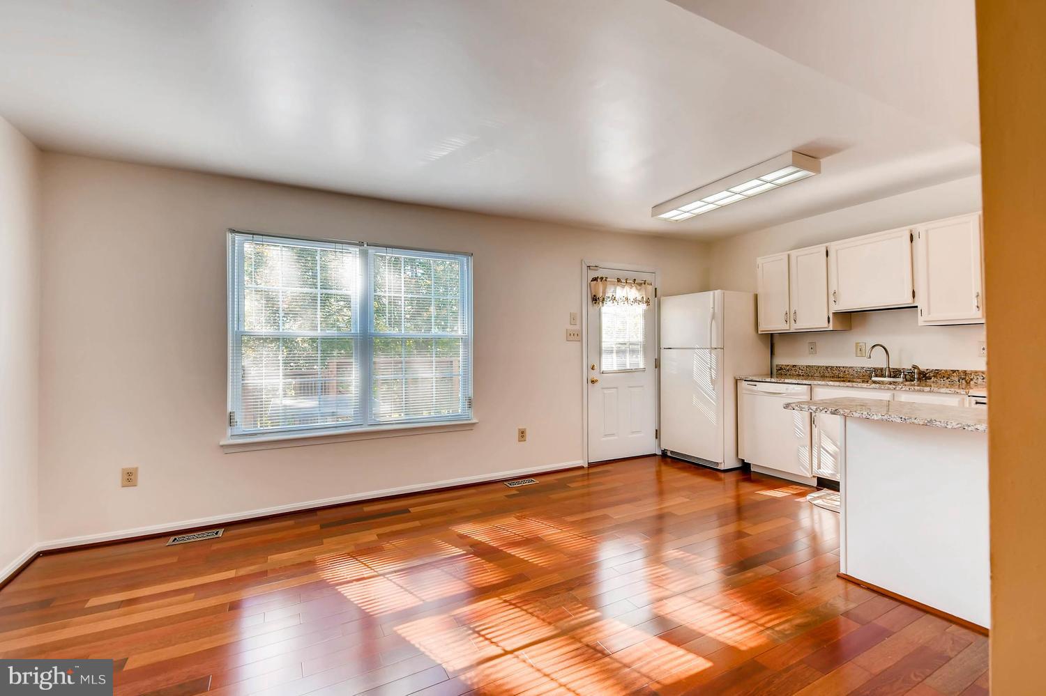 PINEDALE WOODS - Residential