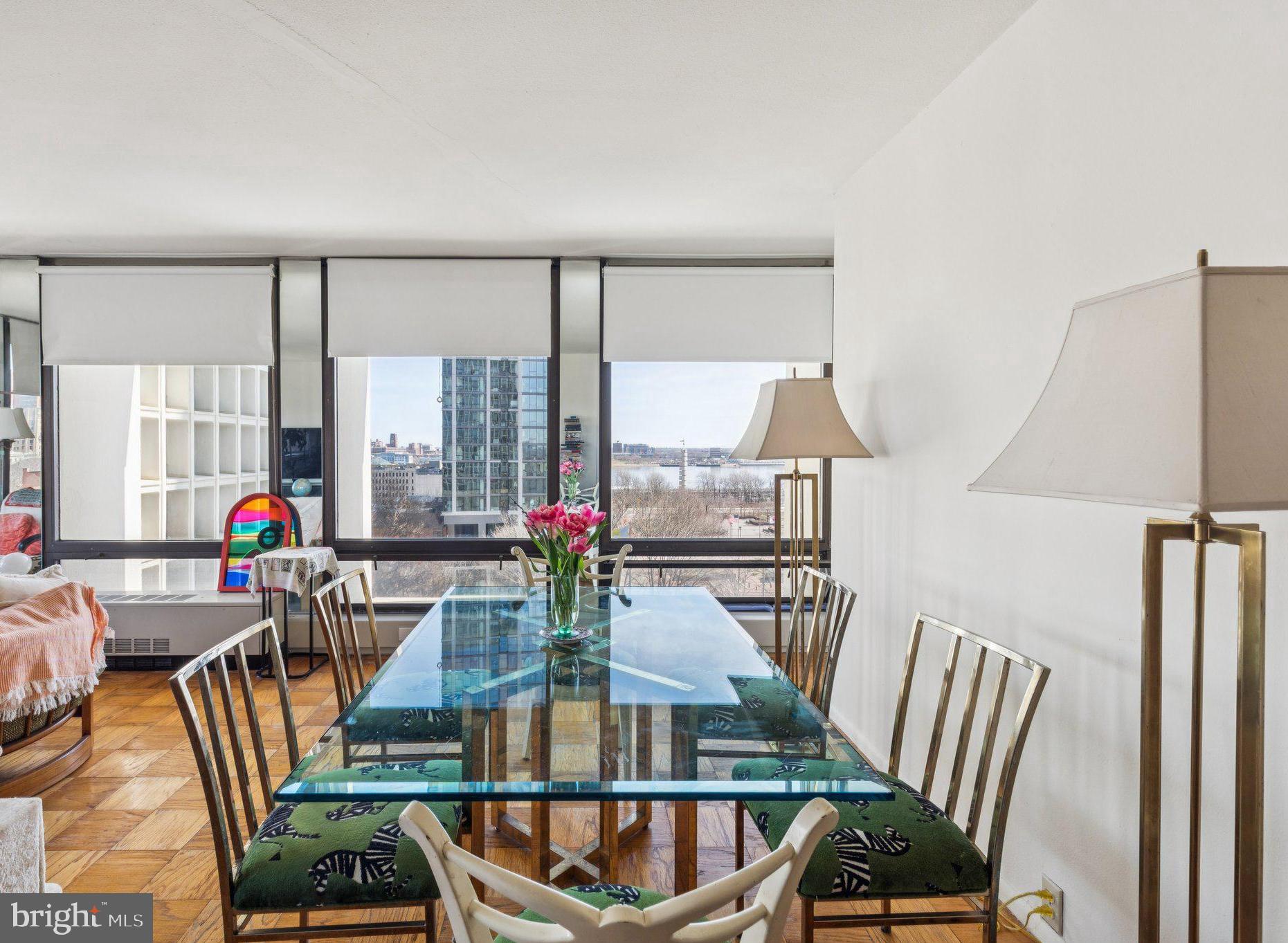 210 LOCUST STREET 7AW