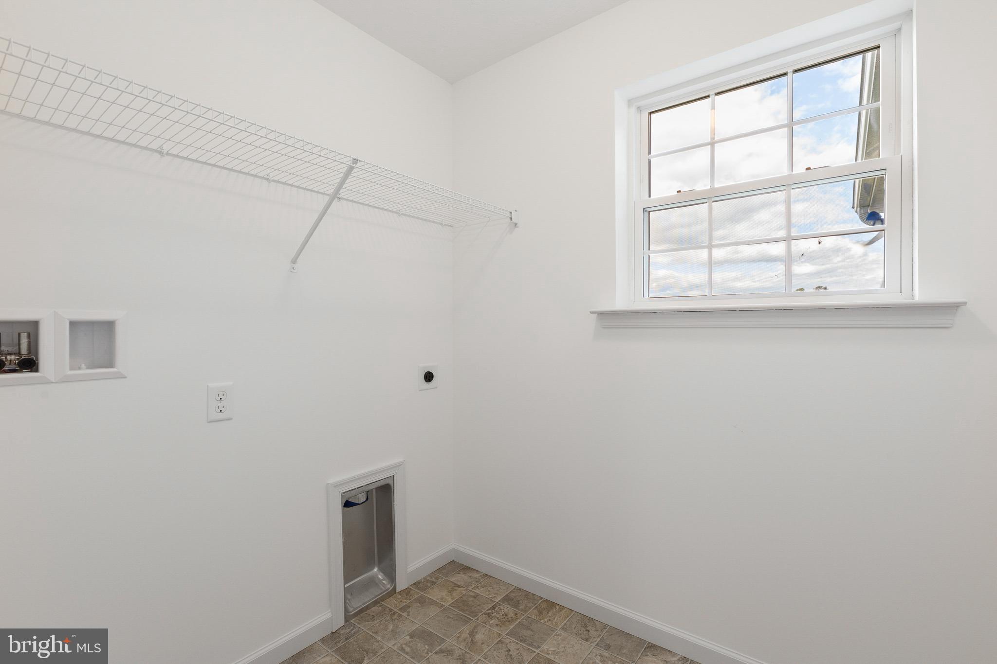 EAGLE ROCK - Residential