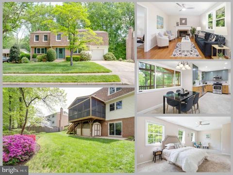 Photo of 4749 Farndon Court, FAIRFAX, VA 22032 (MLS # VAFX2296912)