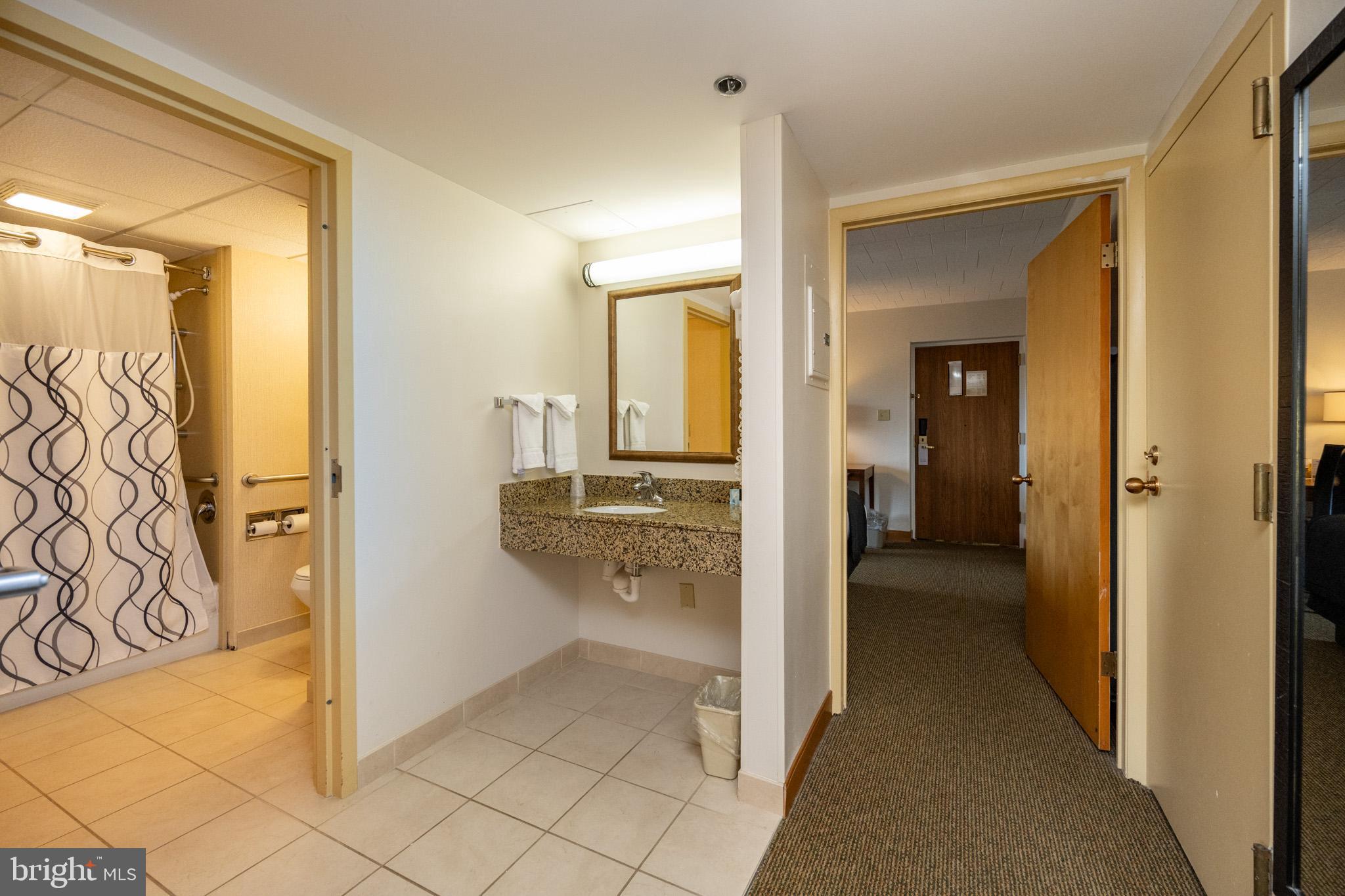 WISP HOTEL - Residential