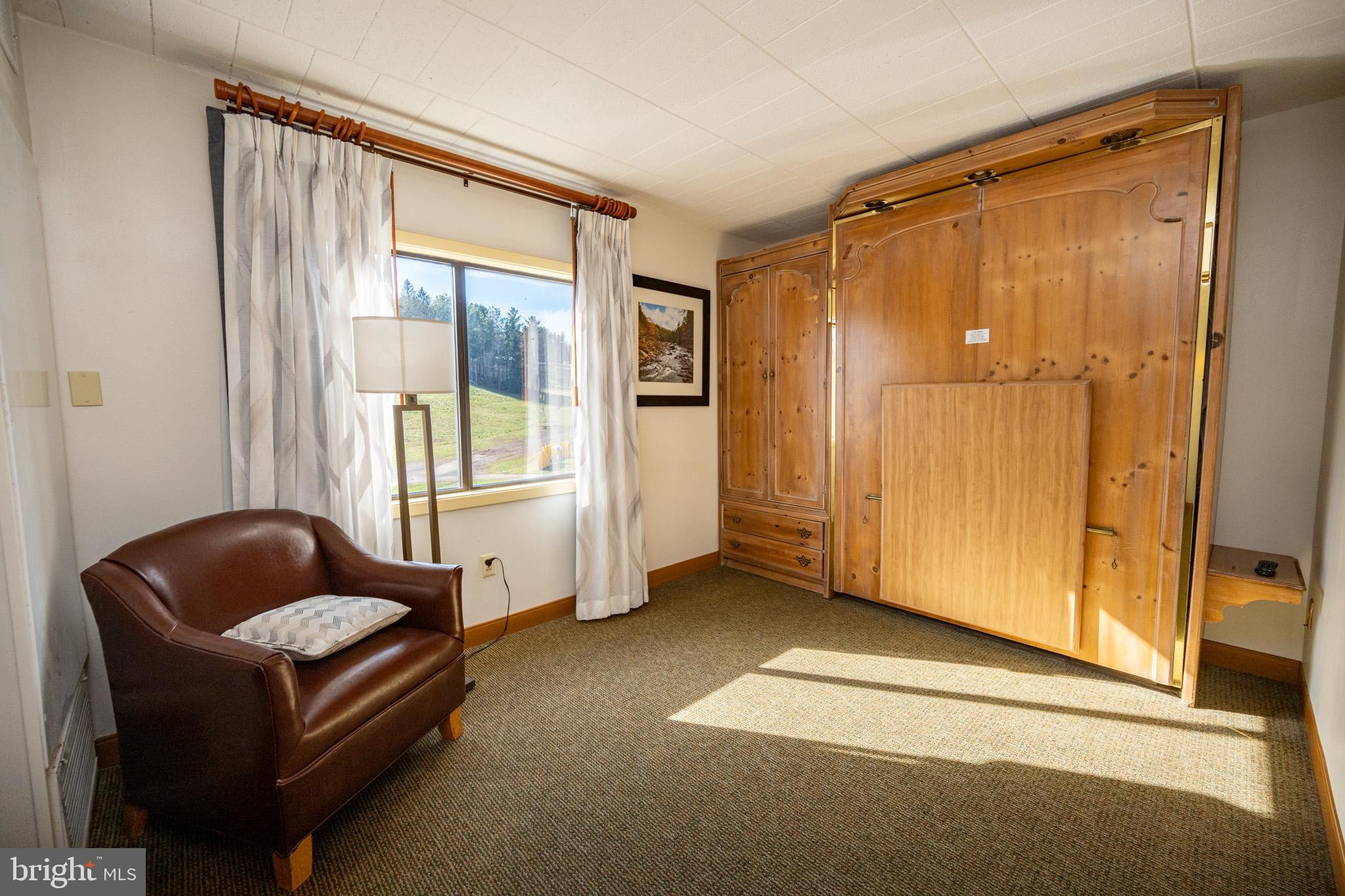 WISP HOTEL - Residential